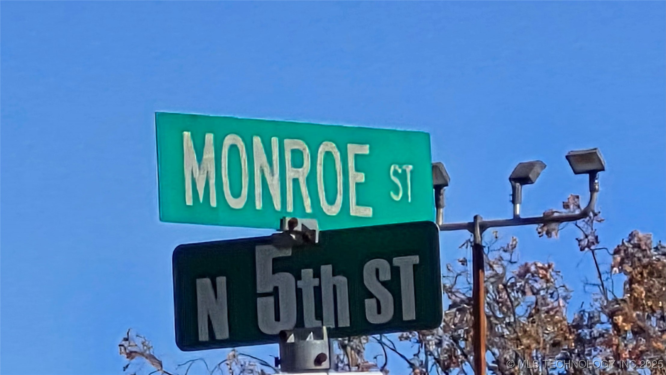 803 N 5th Property Photo 8