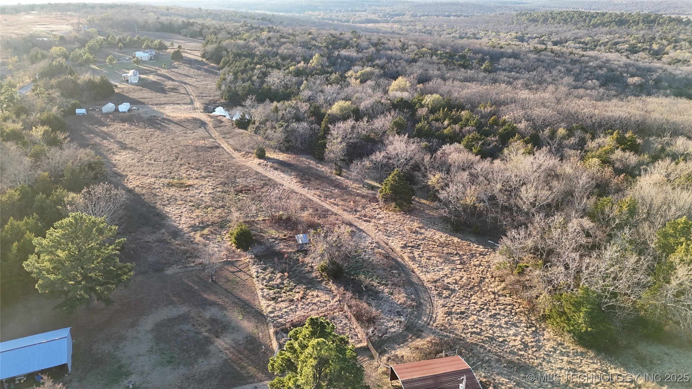 2874 Se 150 Road Property Photo 46