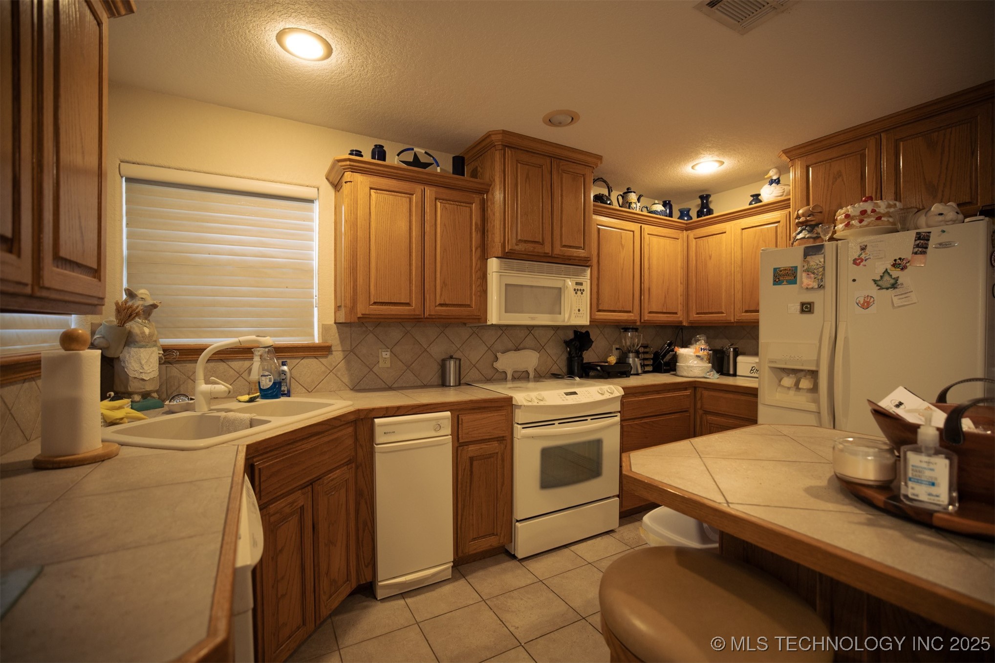 213 Laurel Street Property Photo 12