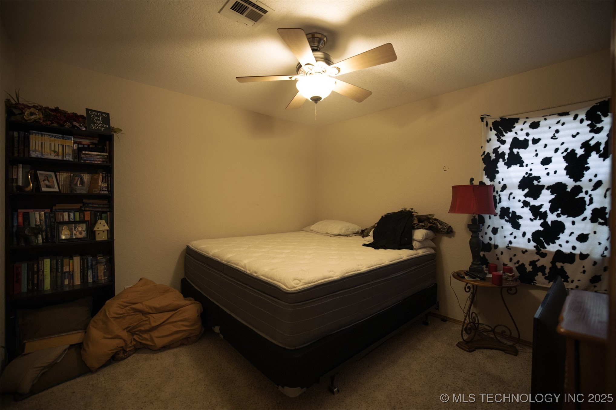 213 Laurel Street Property Photo 14