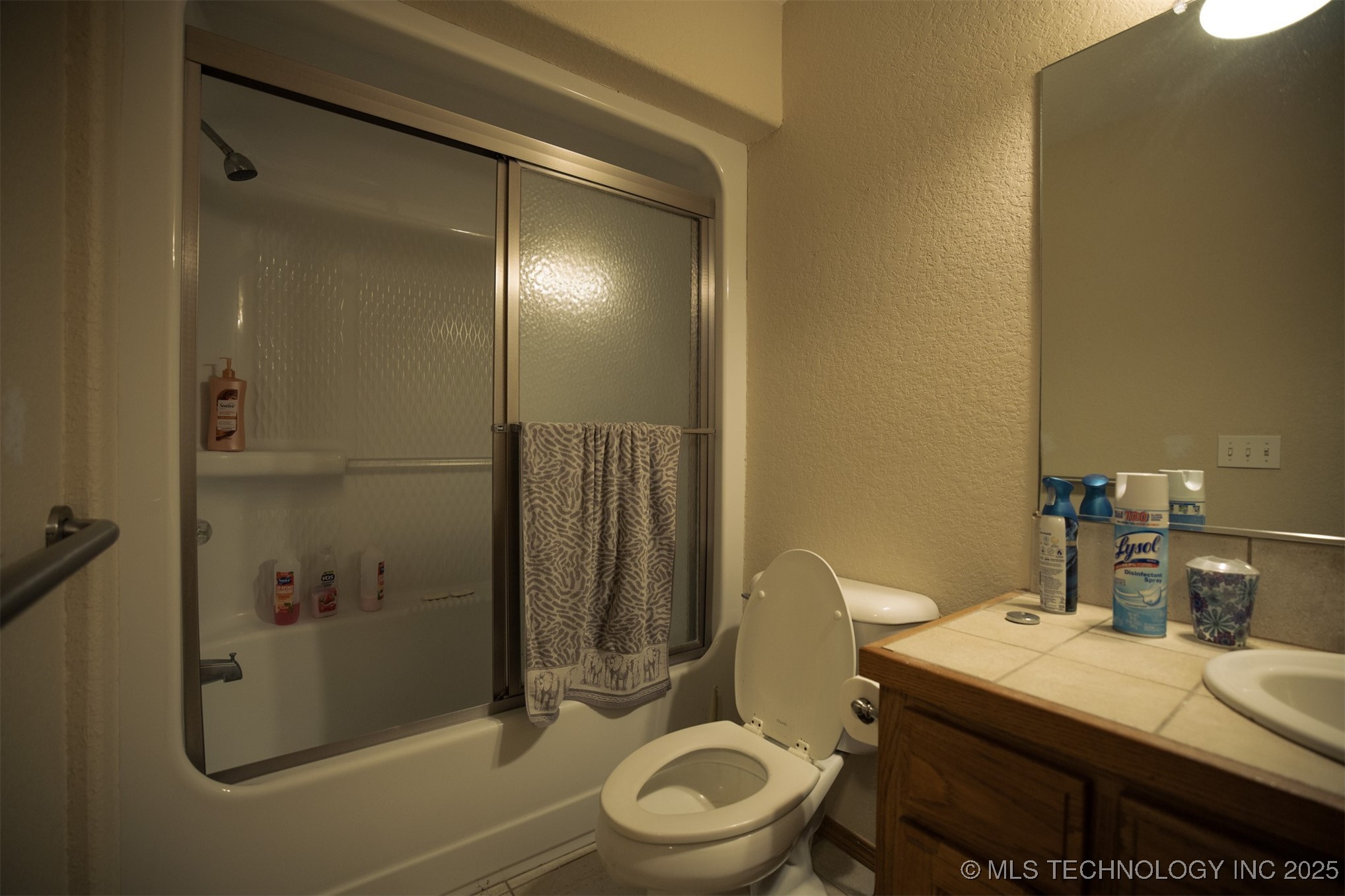 213 Laurel Street Property Photo 15