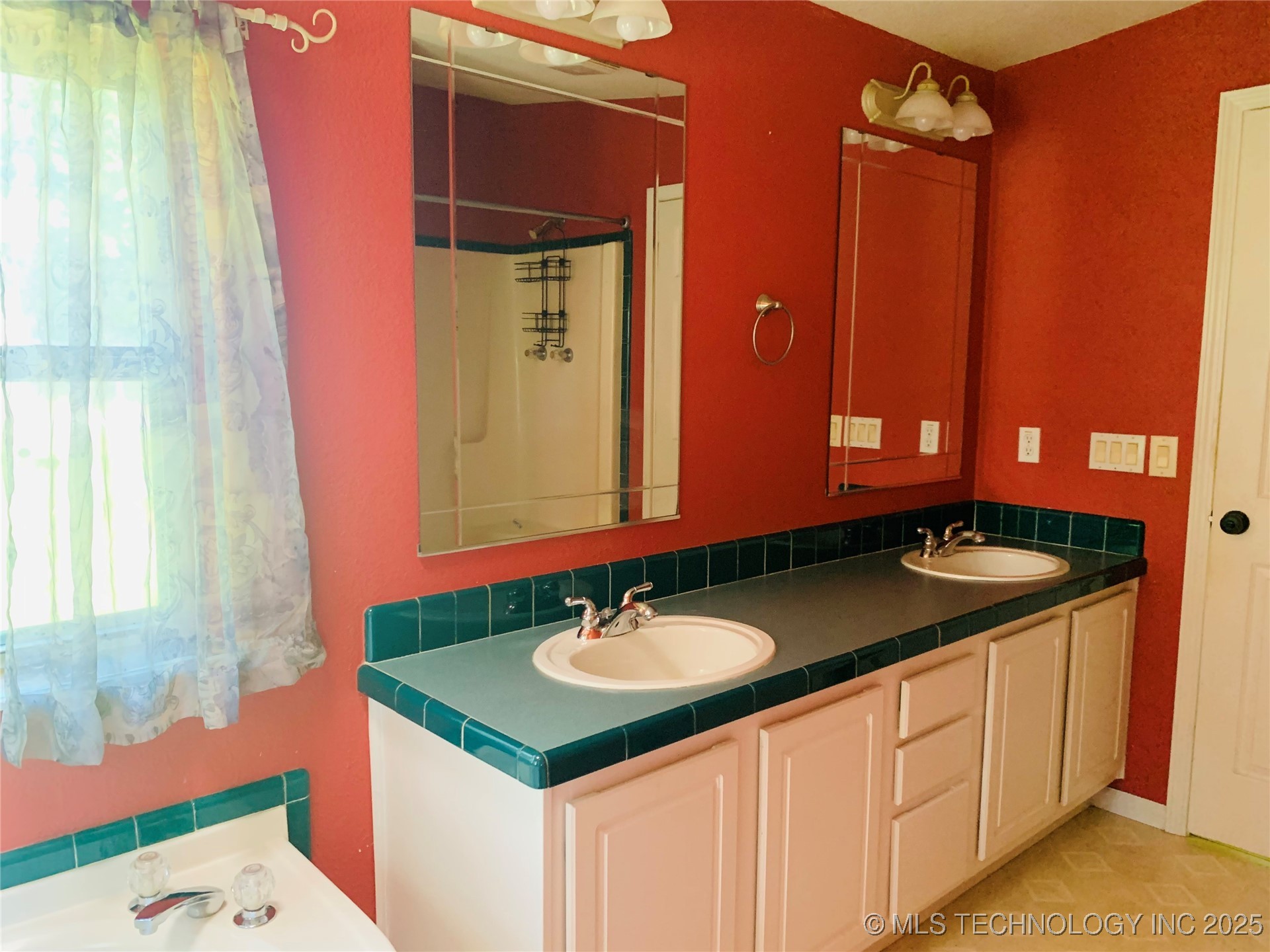 171 Homestead Drive Property Photo 48