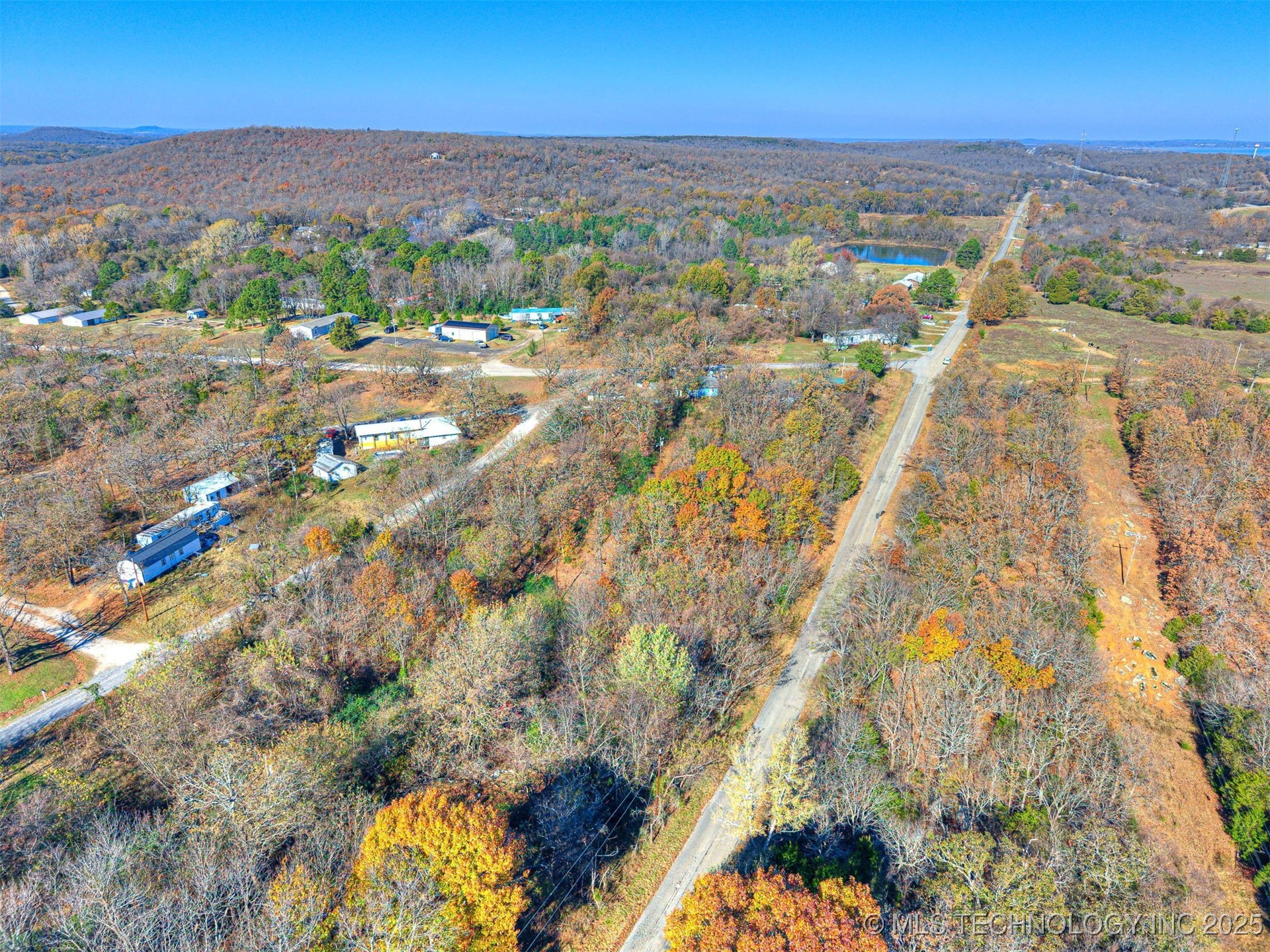 221 Robin Road Property Photo 19