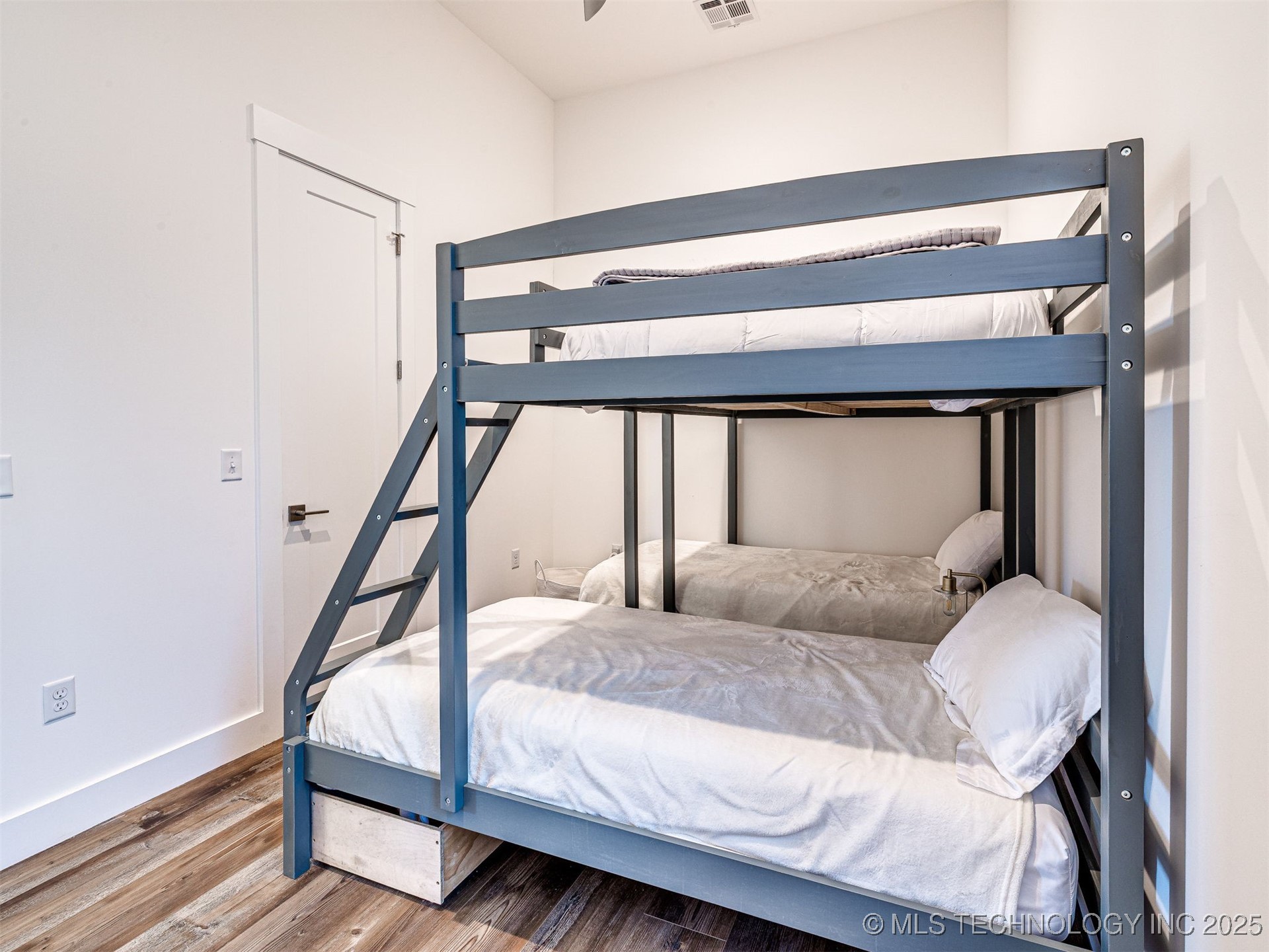 121 Lower Green Way Property Photo 53