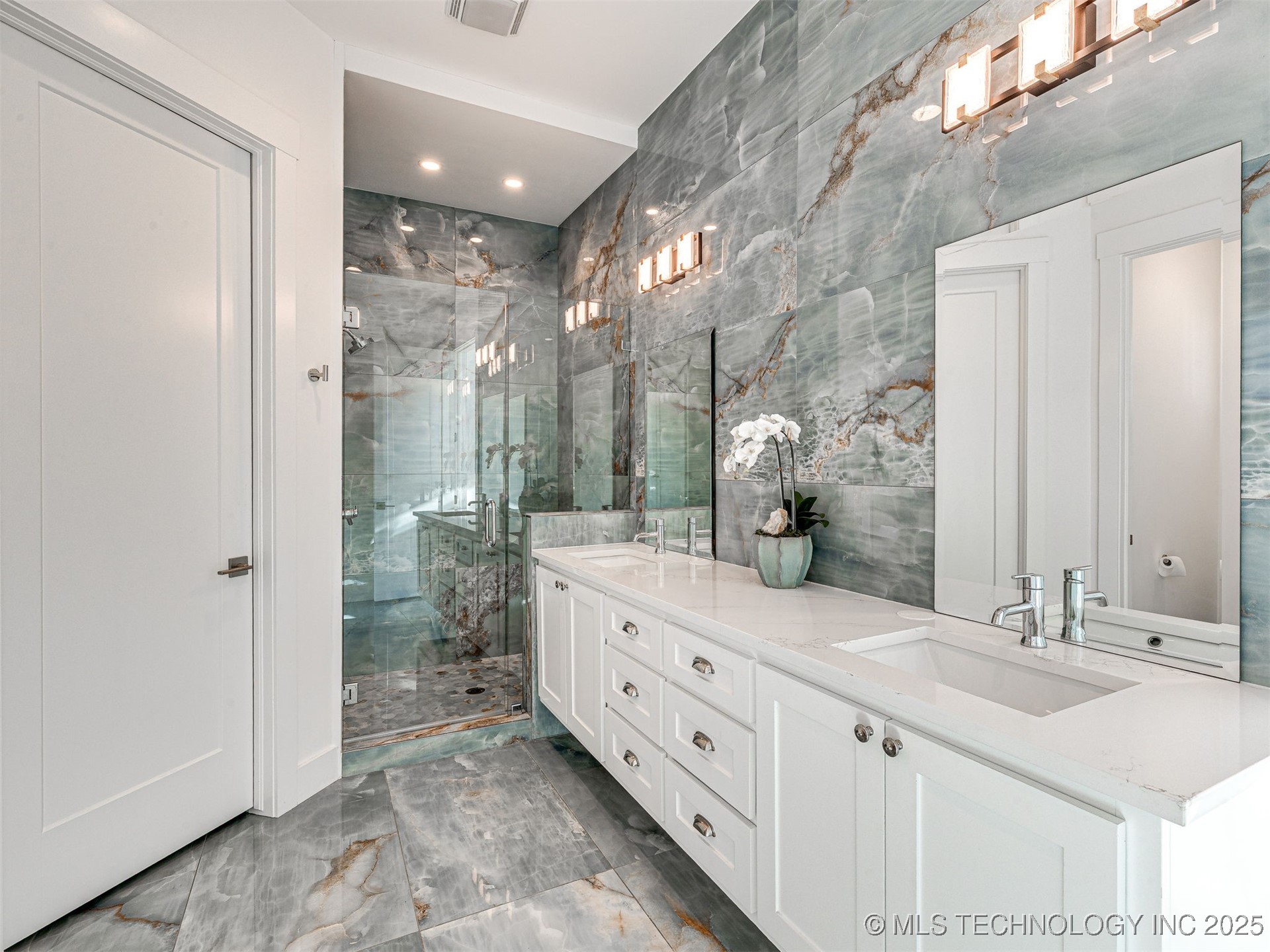 121 Lower Green Way Property Photo 59