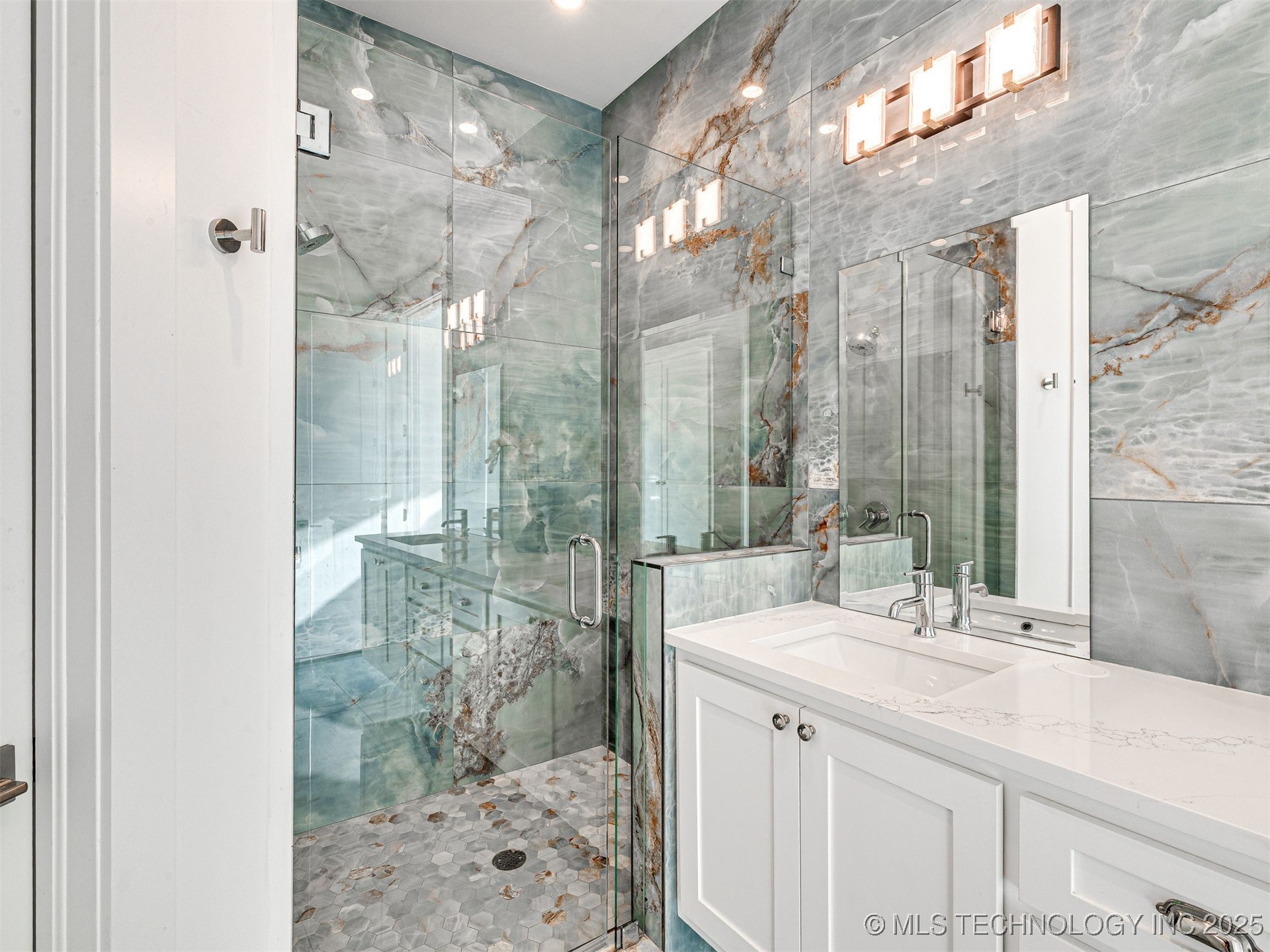 121 Lower Green Way Property Photo 60