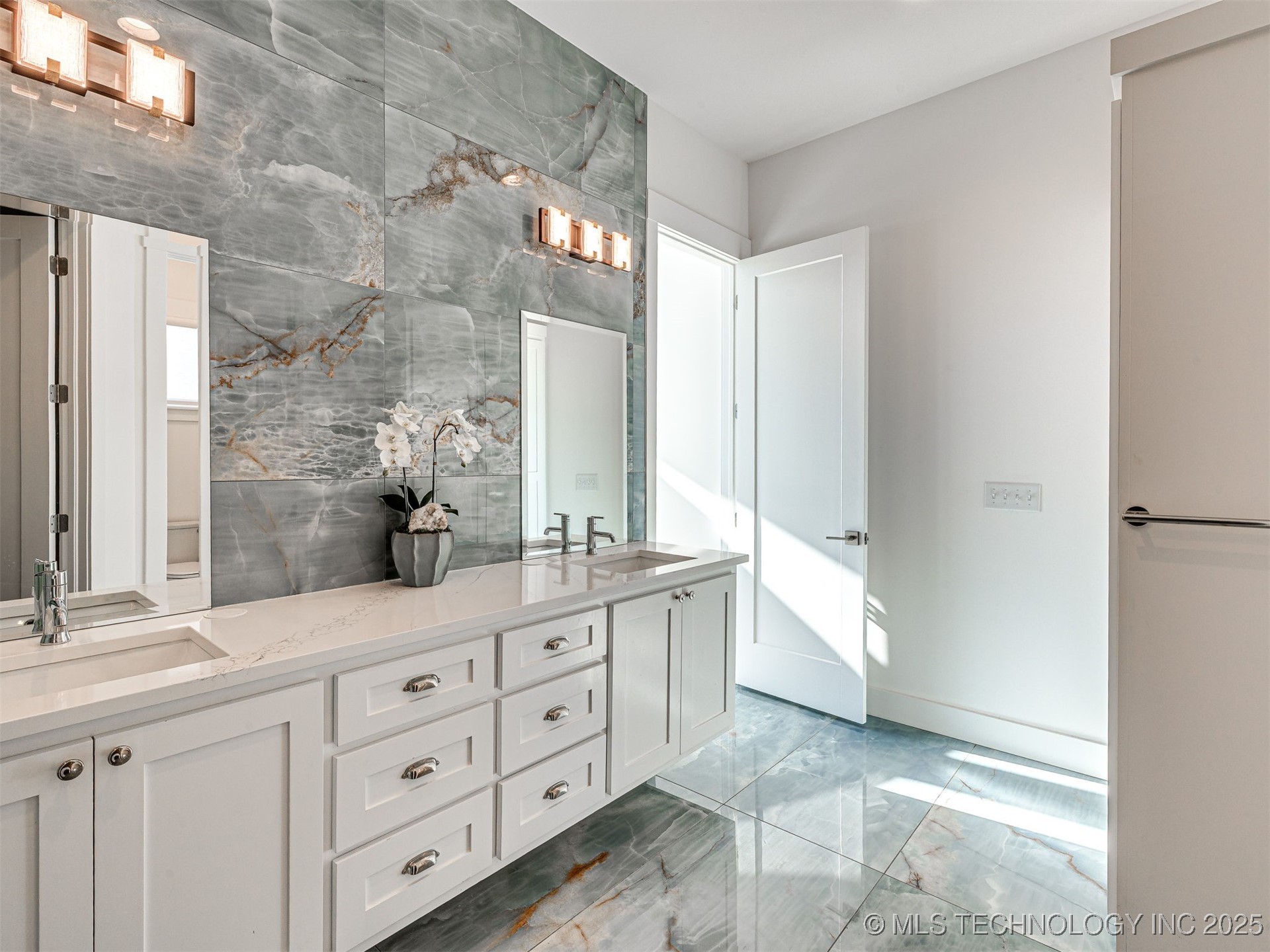 121 Lower Green Way Property Photo 62