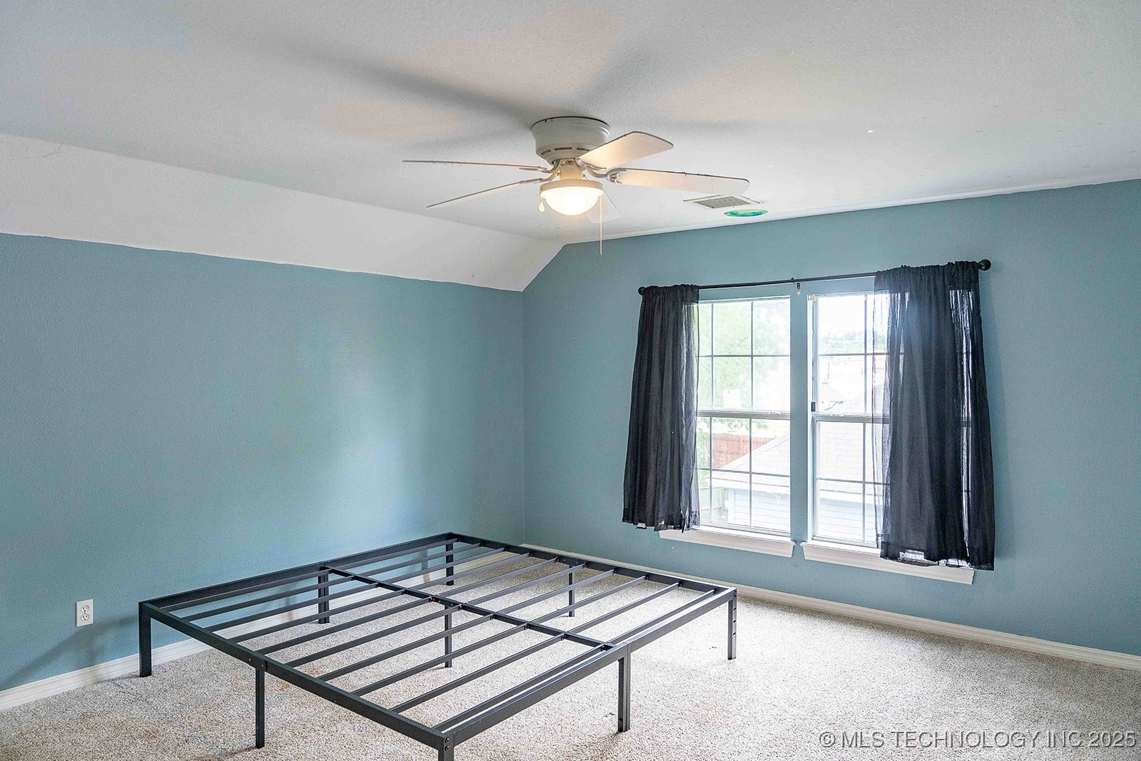 210 S Water Street Property Photo 14