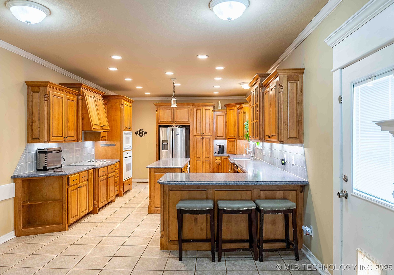 210 S Water Street Property Photo 21