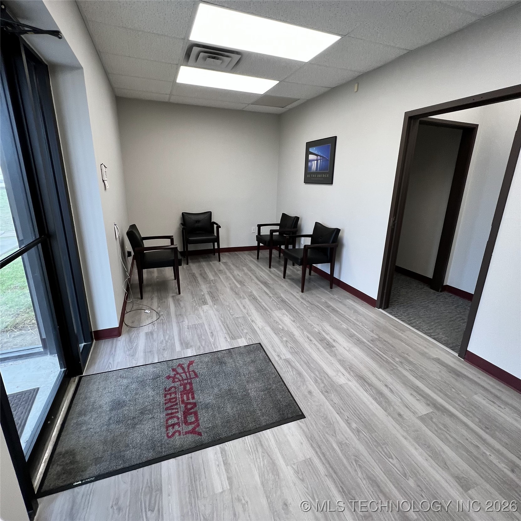 6943 E 12th Street Property Photo 3