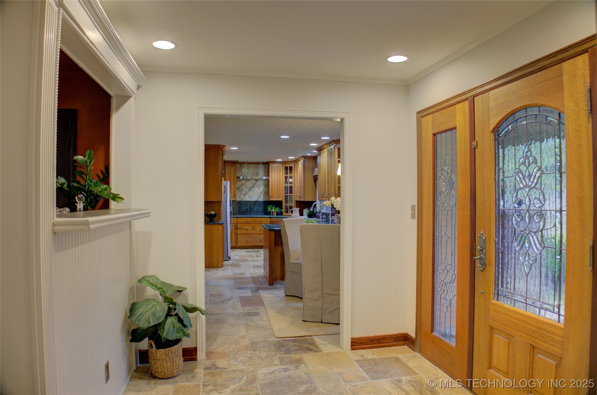 2879 E 34th Street Property Photo 3