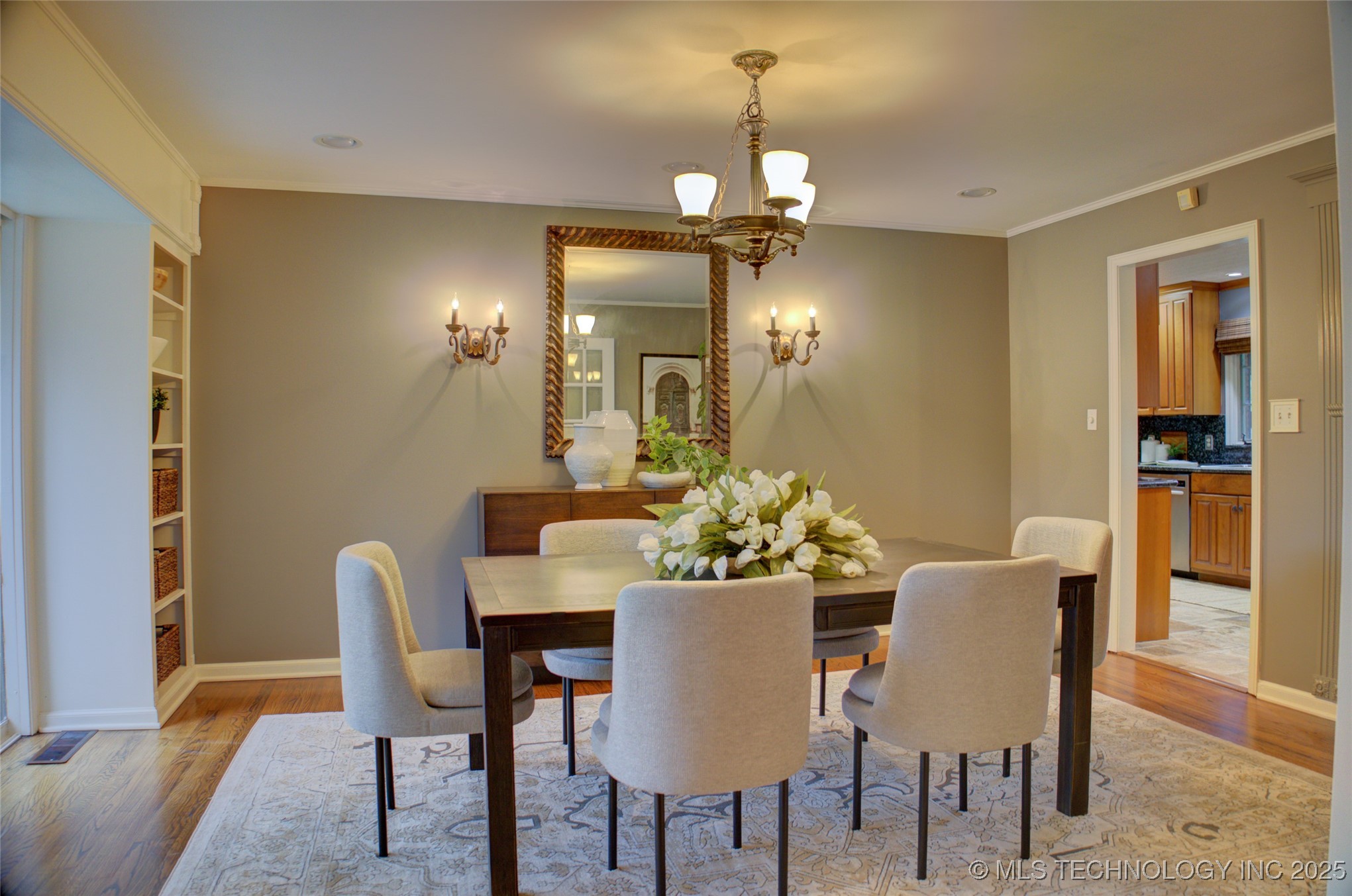 2879 E 34th Street Property Photo 15