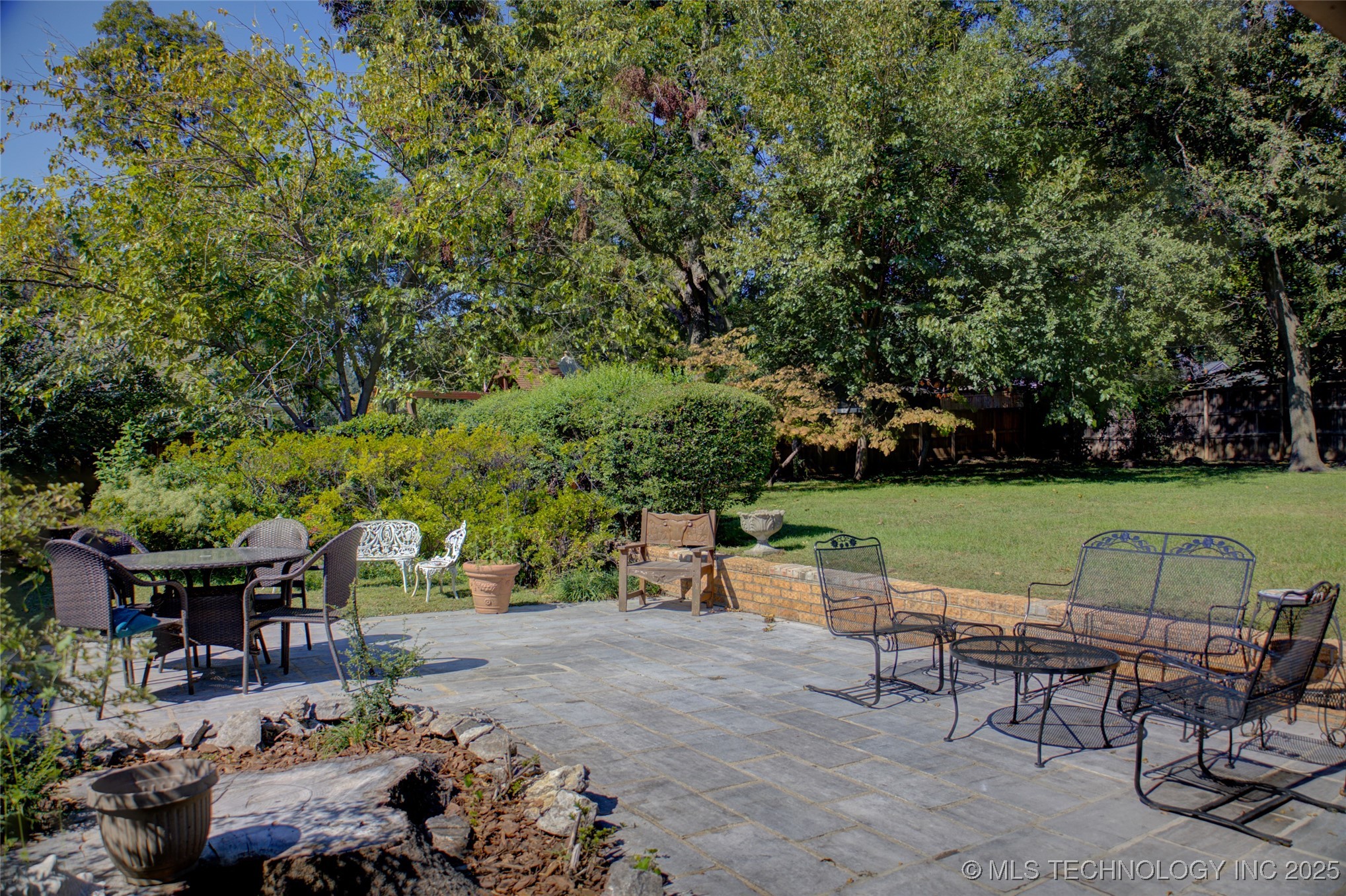 2879 E 34th Street Property Photo 57