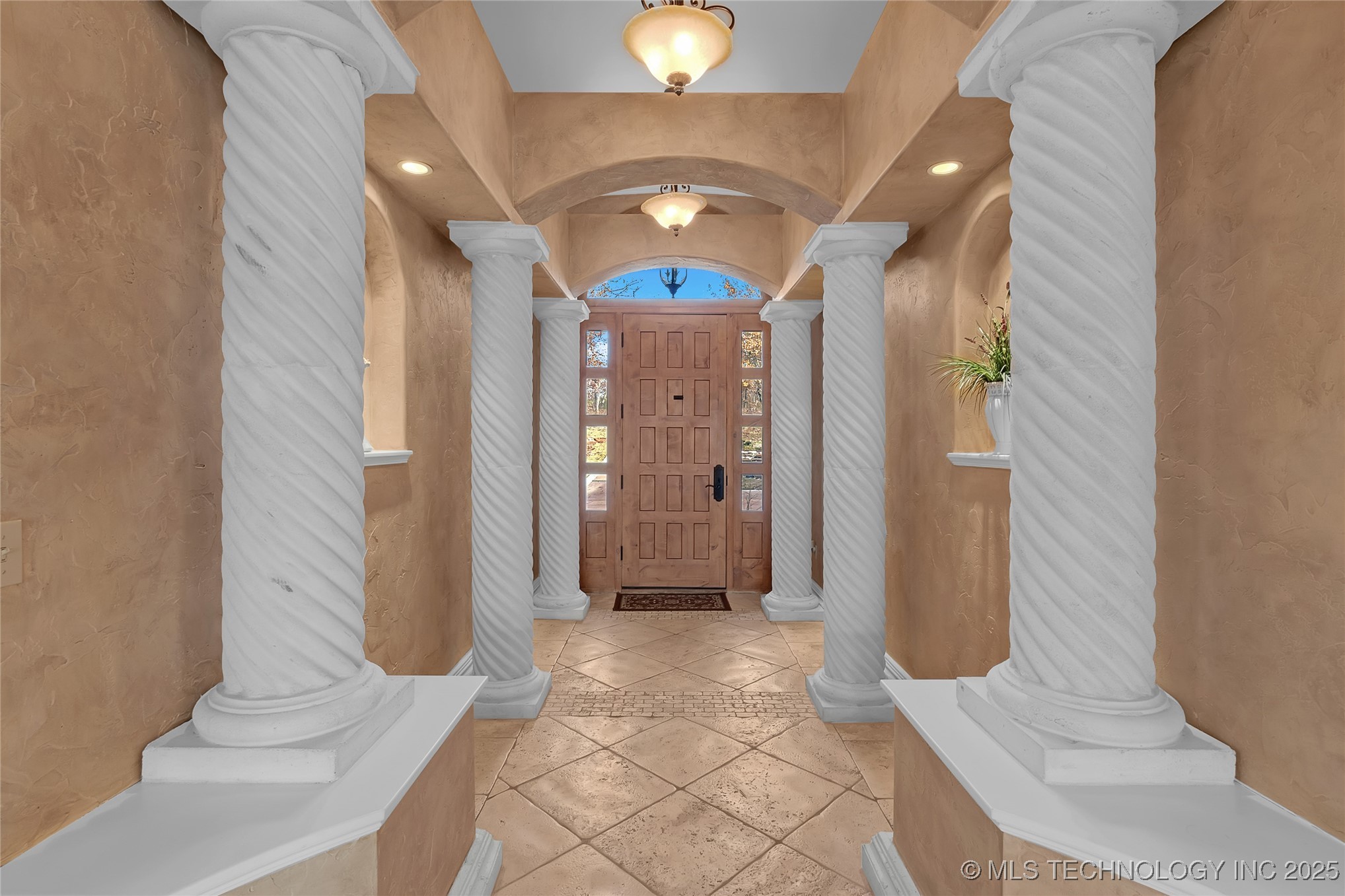 2125 W 73rd Street Property Photo 11