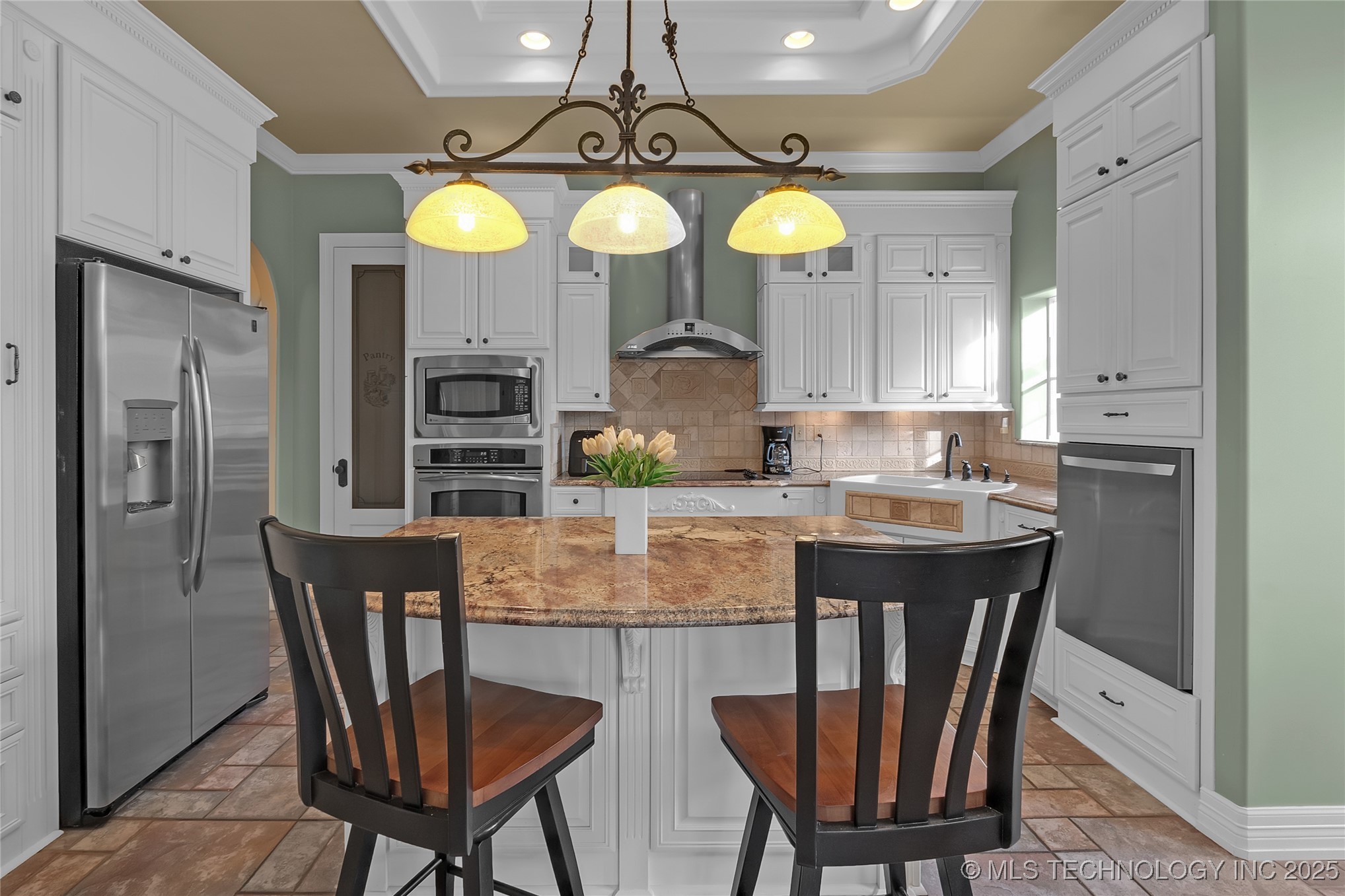 2125 W 73rd Street Property Photo 28