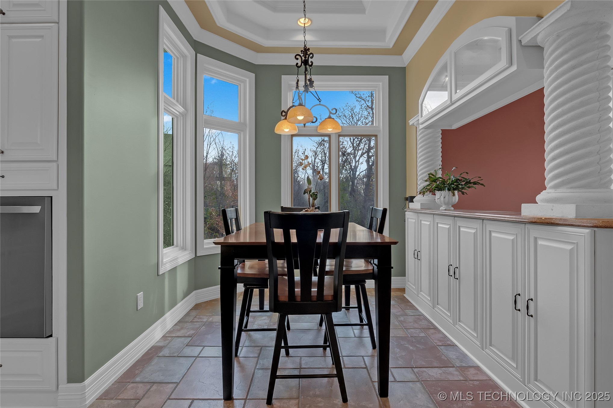 2125 W 73rd Street Property Photo 31