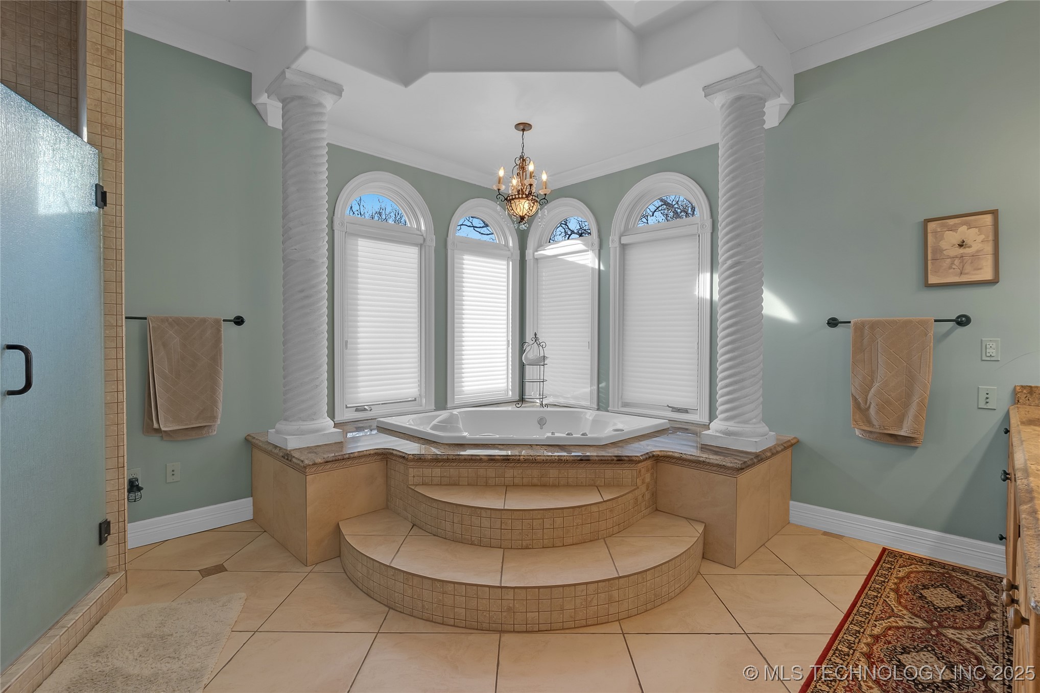 2125 W 73rd Street Property Photo 55