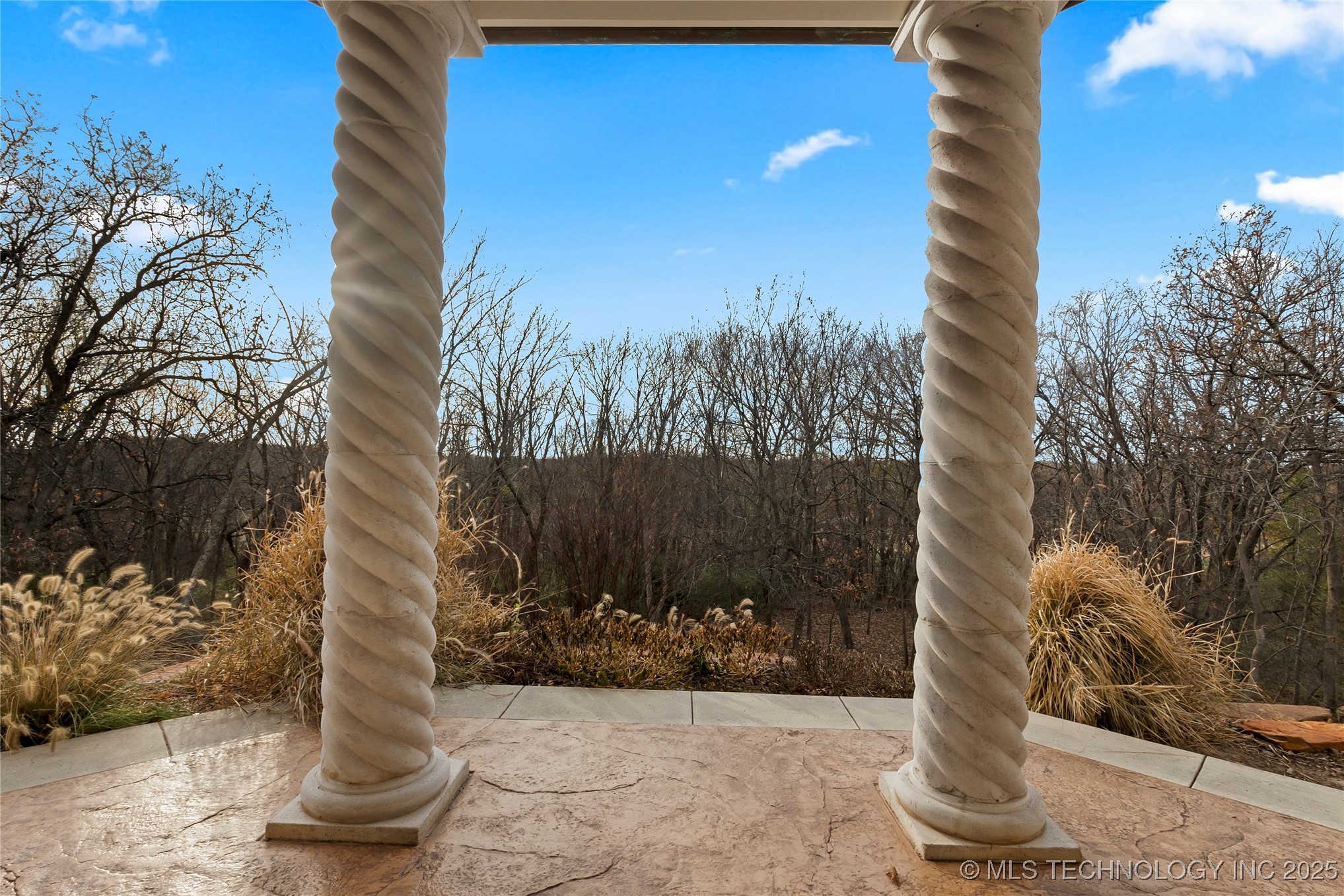 2125 W 73rd Street Property Photo 69