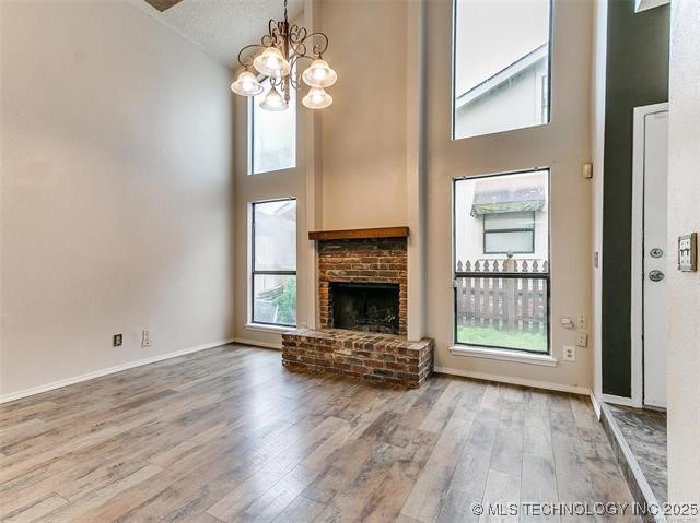 12923 E 28th Place Property Photo 6