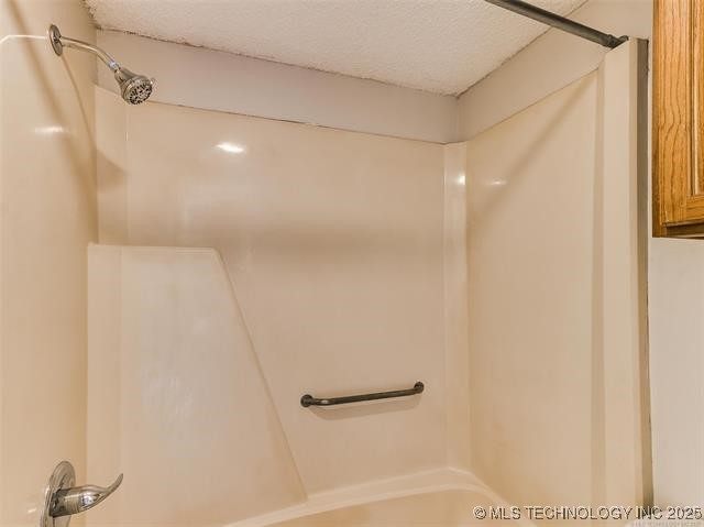 12923 E 28th Place Property Photo 26