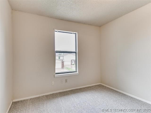 12923 E 28th Place Property Photo 33