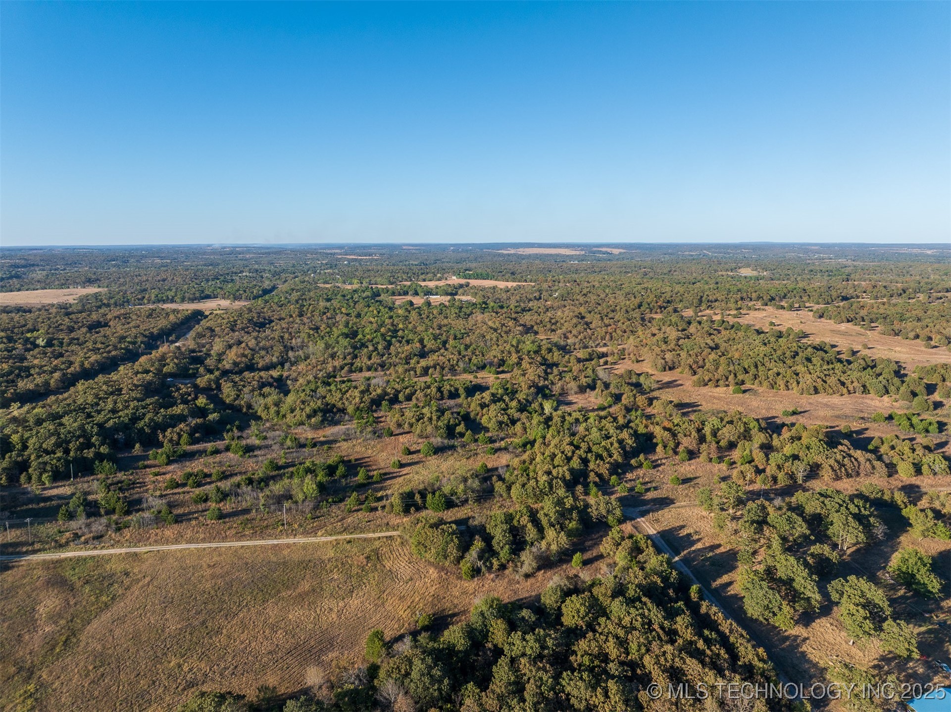 4 S 401 West Avenue Property Photo 19