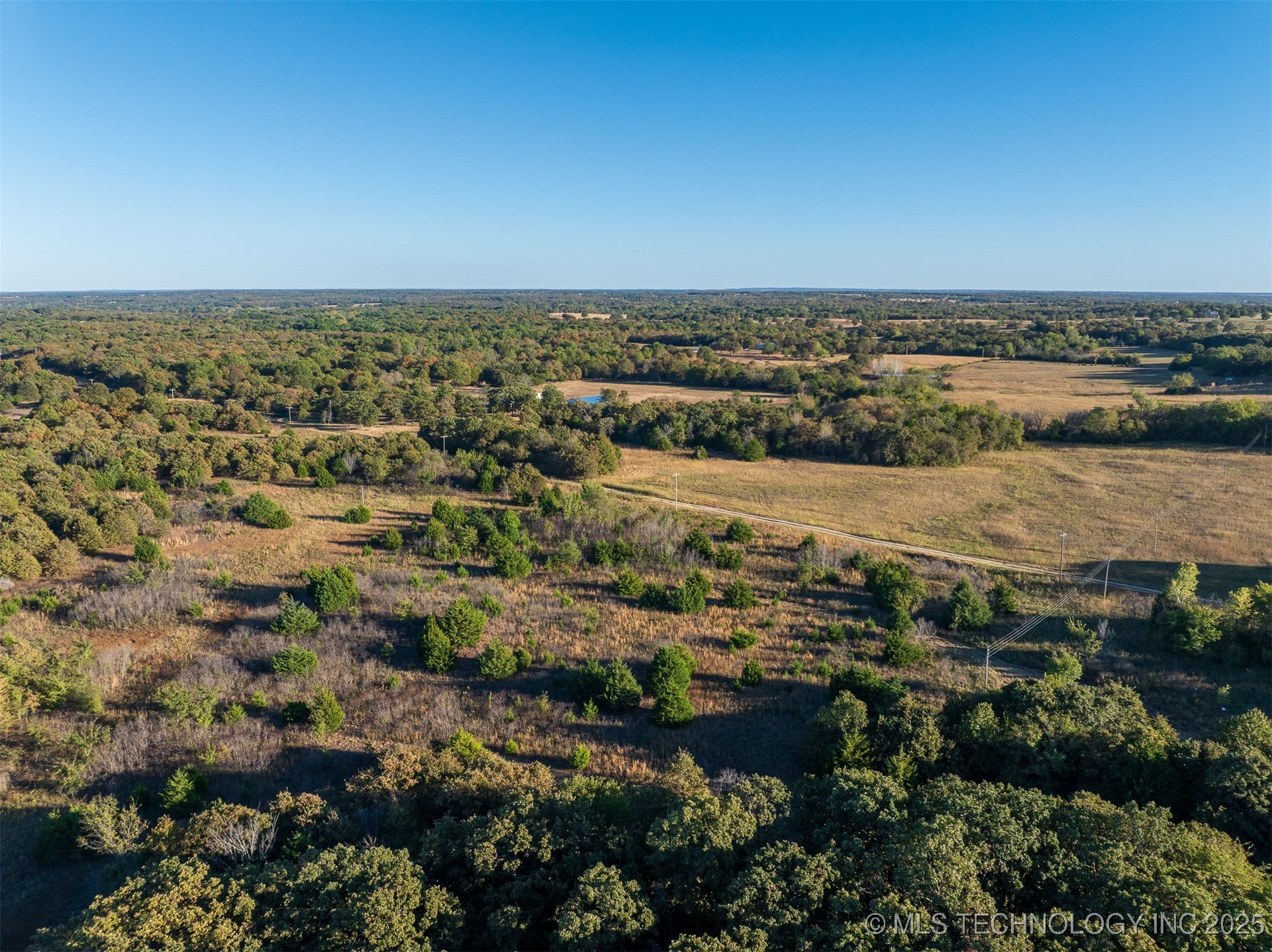 4 S 401 West Avenue Property Photo 27