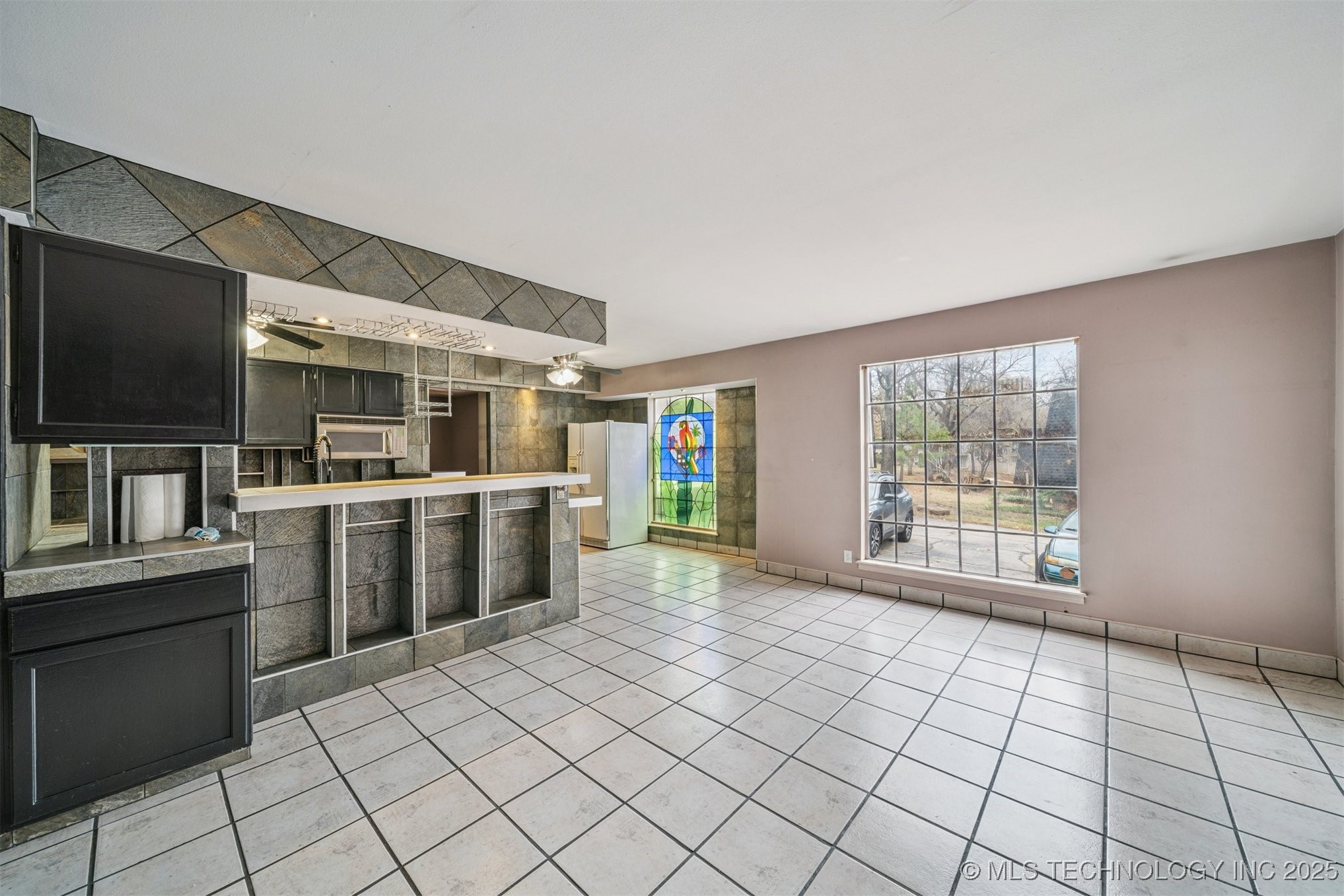 4444 E 68th Street 390 Property Photo 2