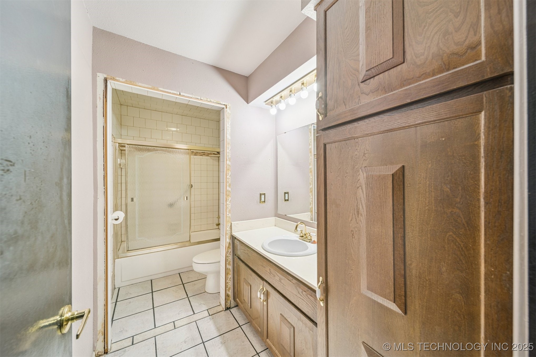 4444 E 68th Street 390 Property Photo 7