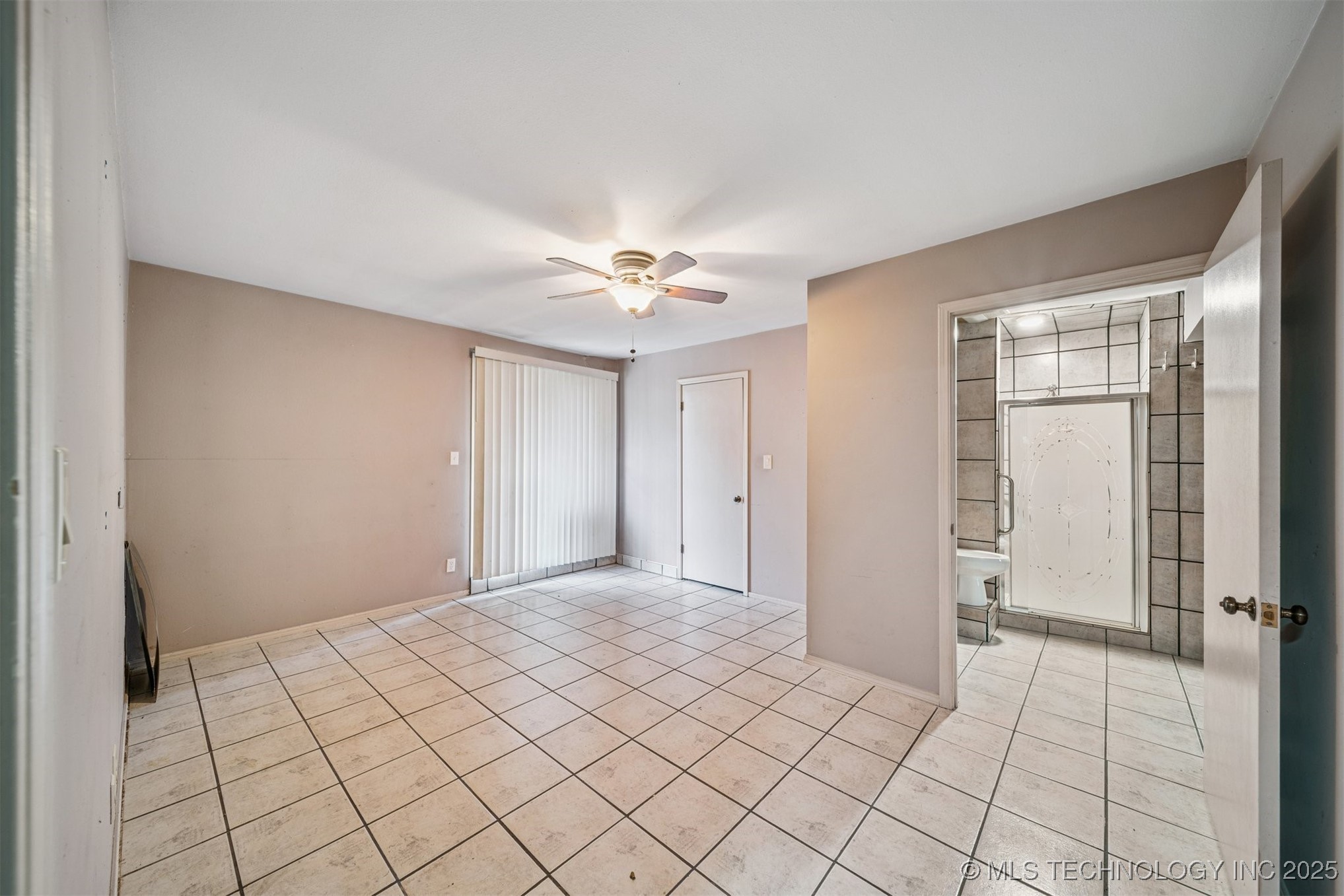 4444 E 68th Street 390 Property Photo 9