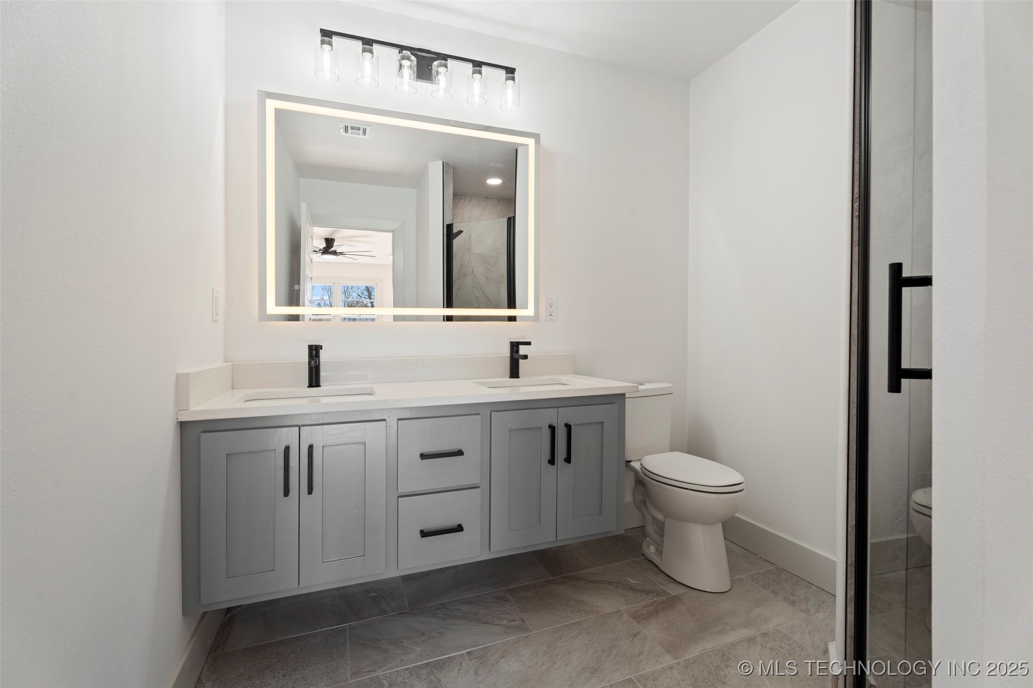 1505 East Street Sw Property Photo 17