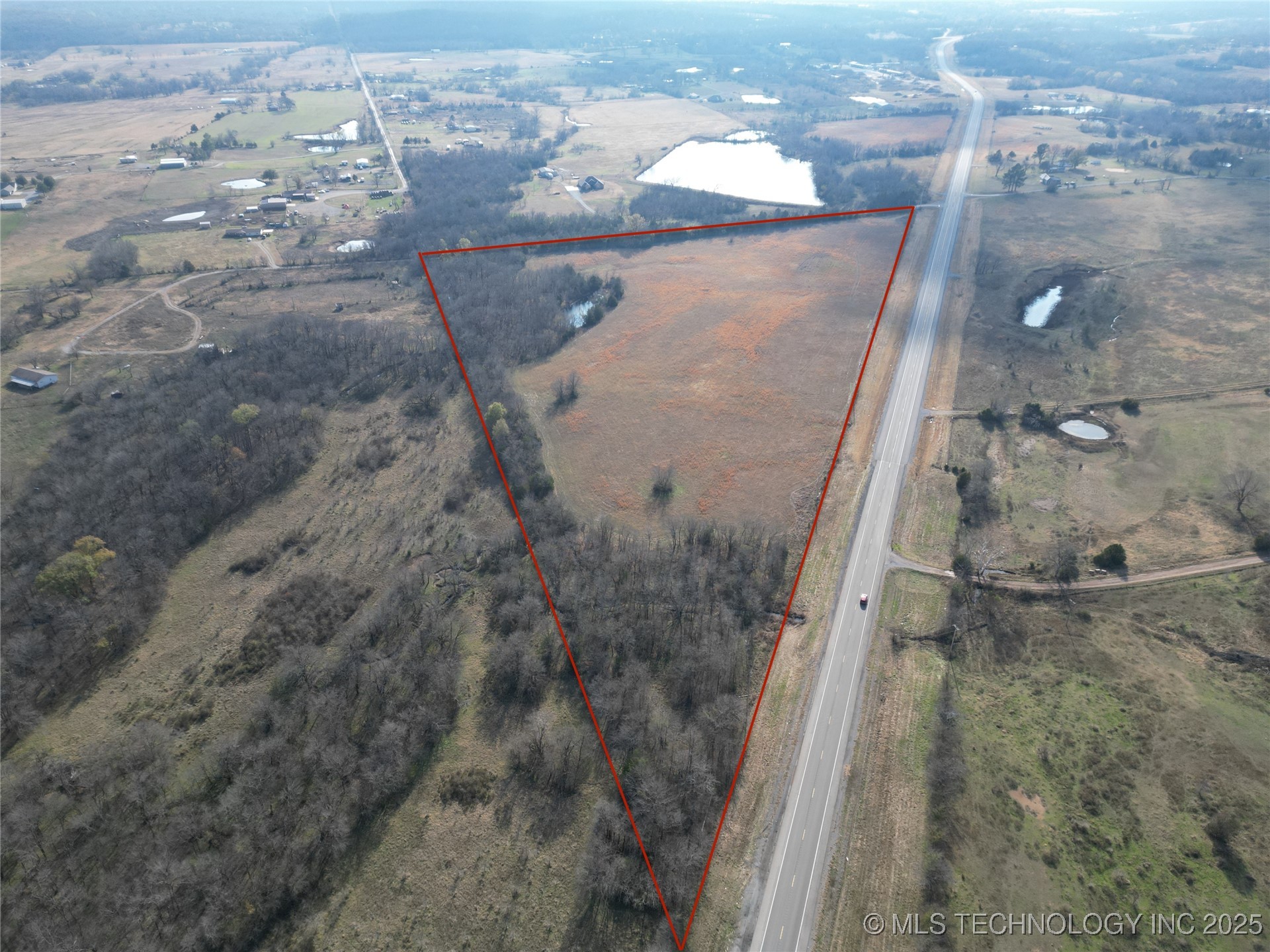 001 State 31 Highway E Property Photo 6