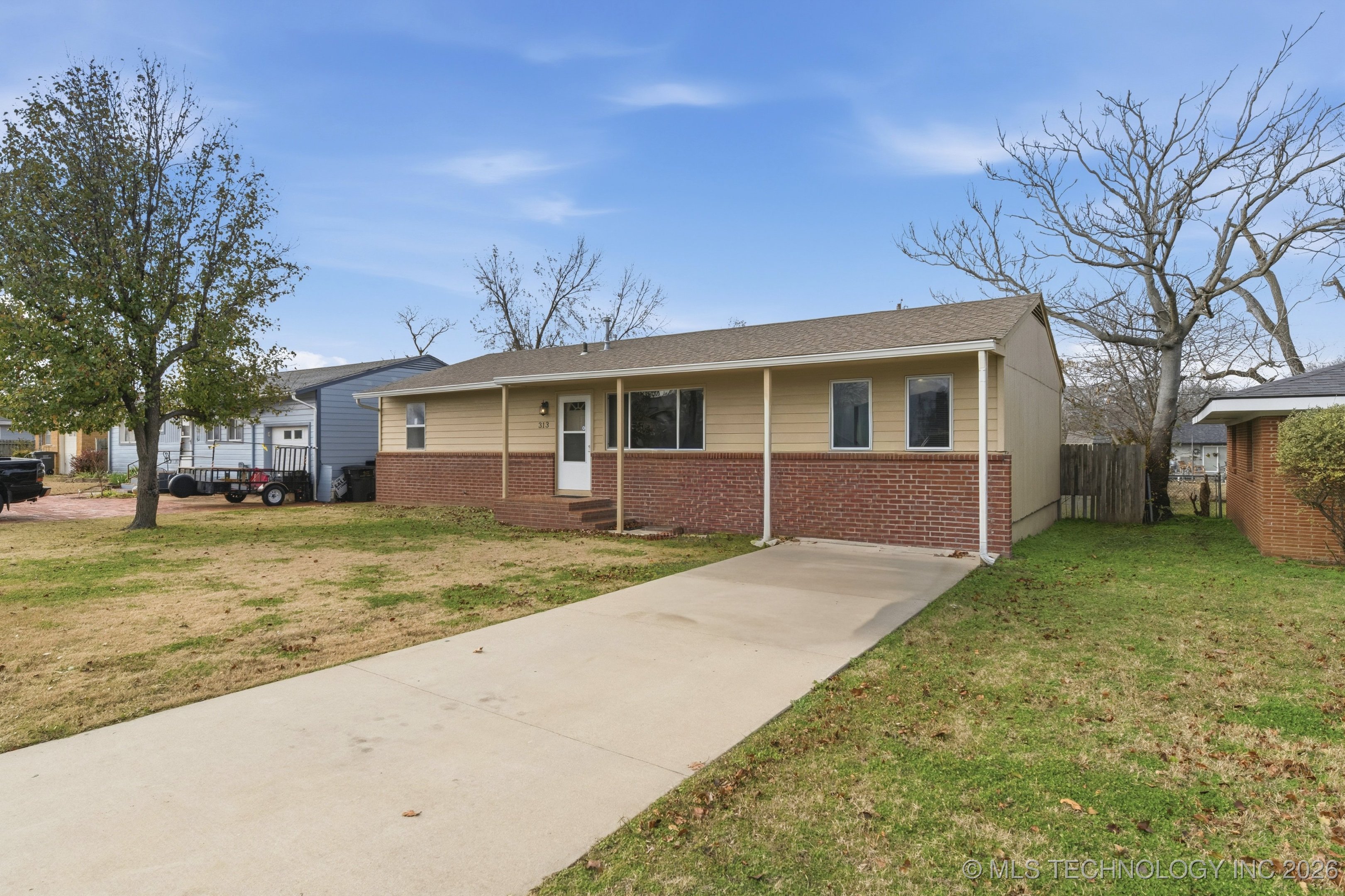 313 N Cummings Avenue Property Photo 2