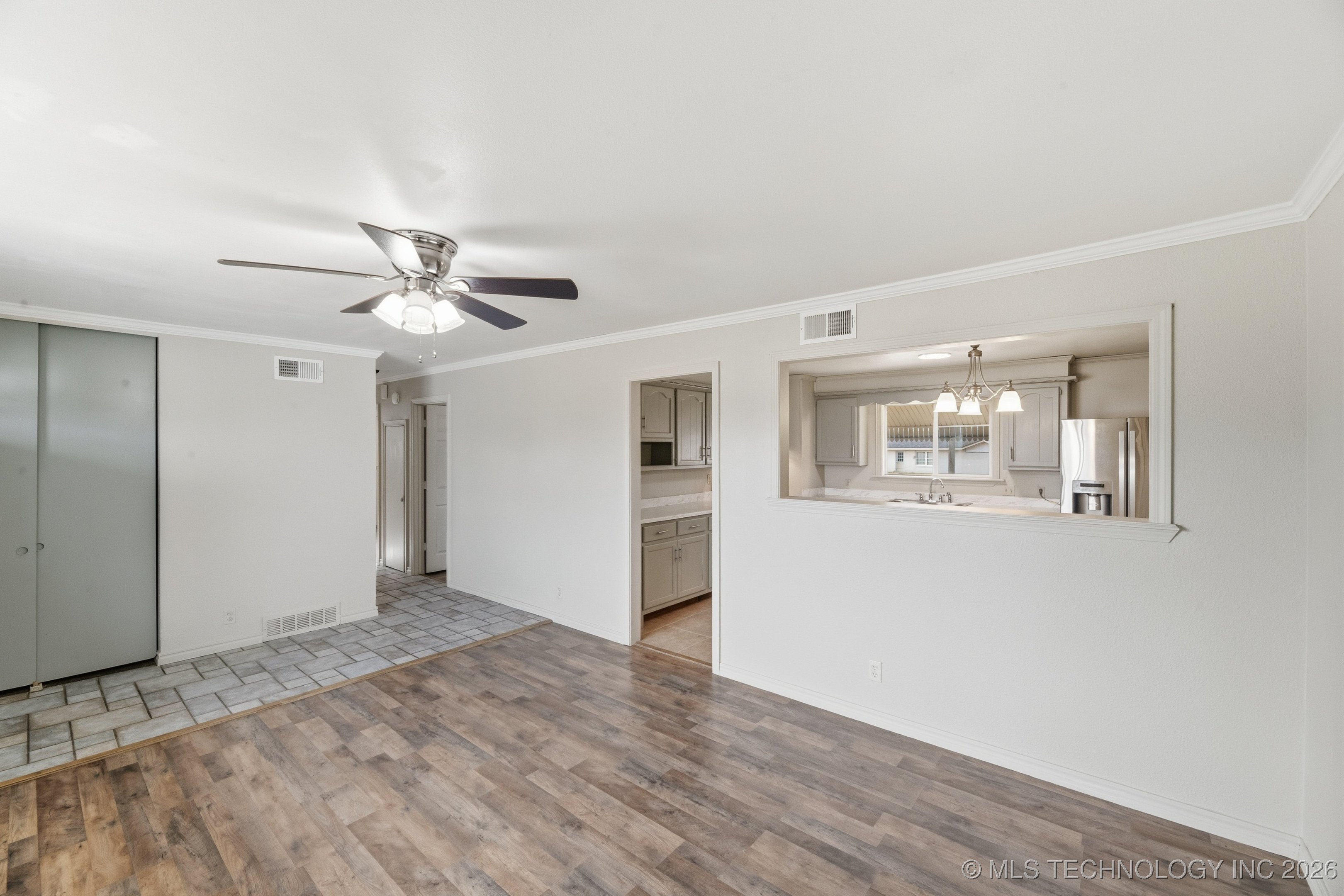 313 N Cummings Avenue Property Photo 4