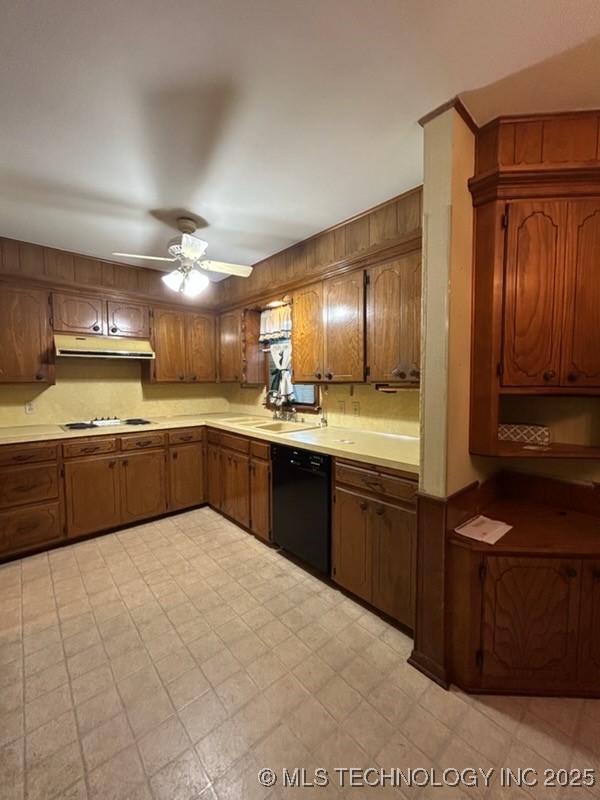 3722 E 27th Place Property Photo 3