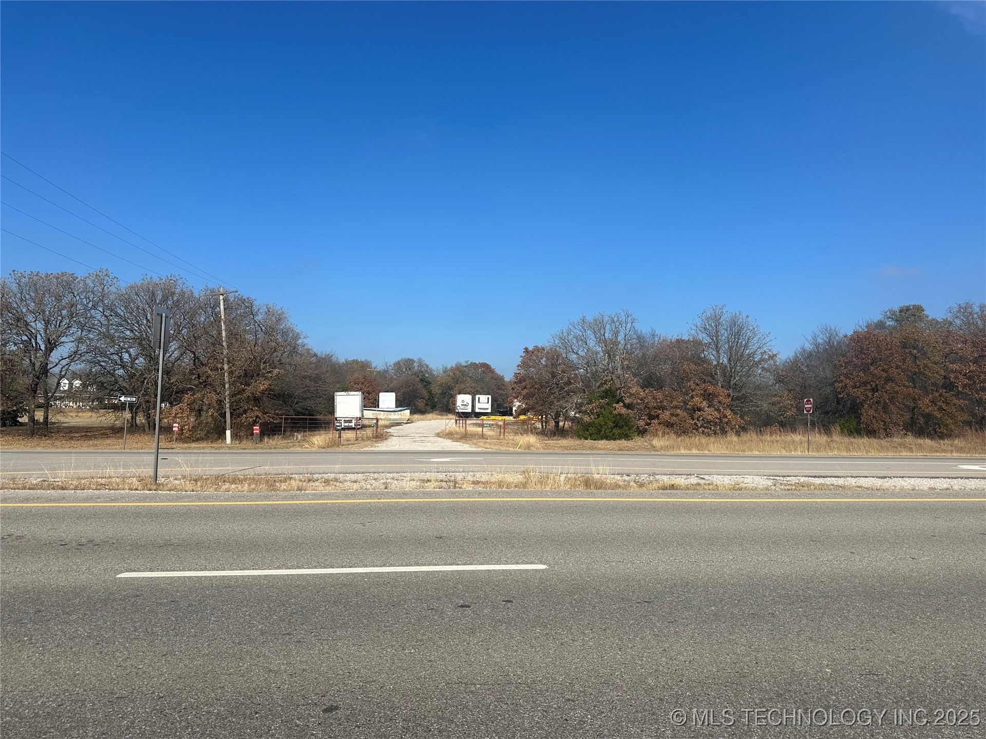 18774 Us Highway 70 Property Photo 2