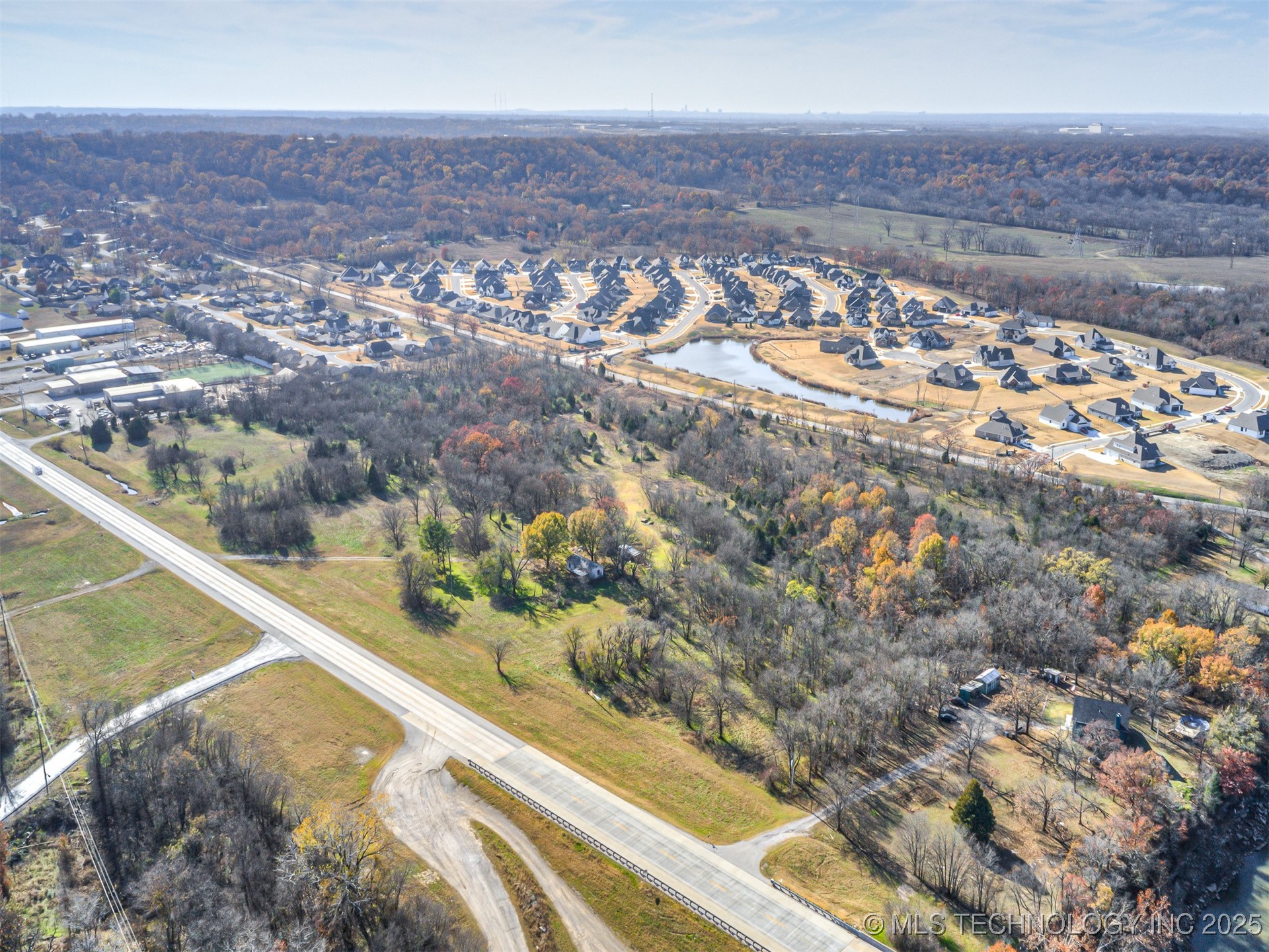 Redbud Drive Property Photo 19