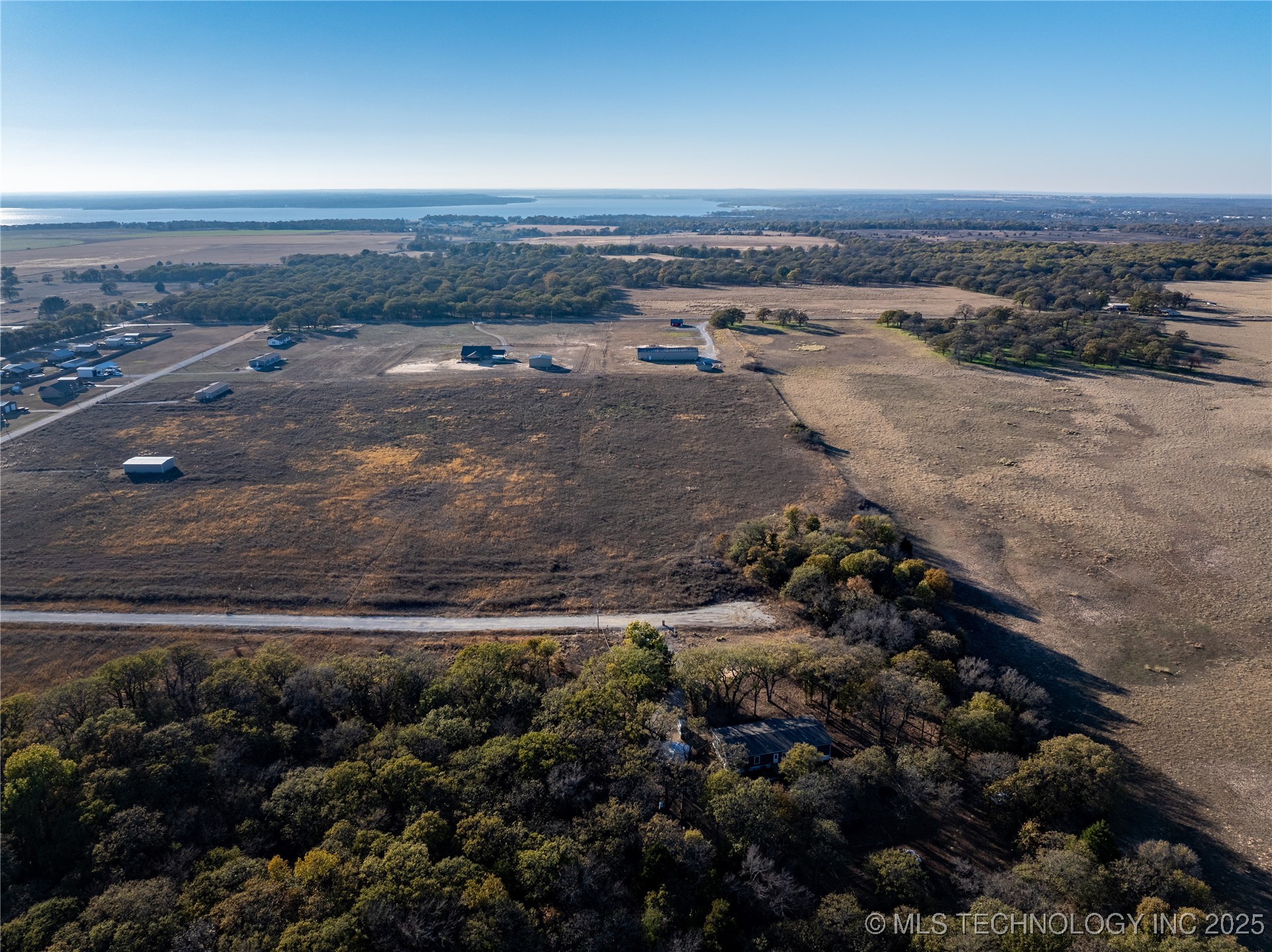 006 Beachside Ranchette Road Property Photo 6