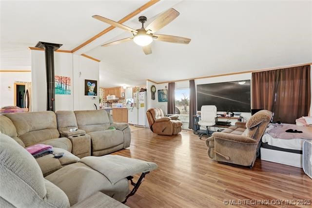 16757 Maple Drive Property Photo 4