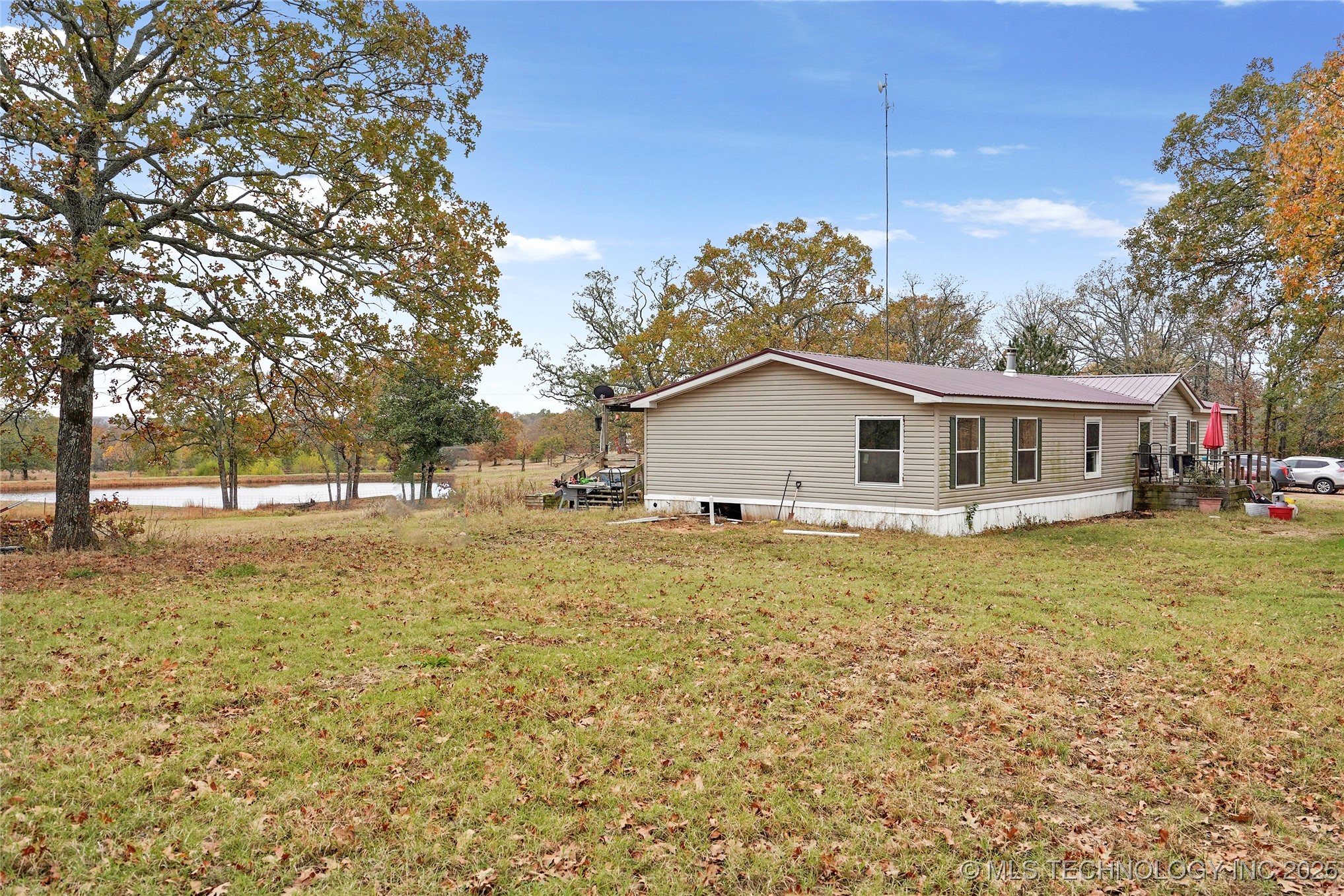 16757 Maple Drive Property Photo 14