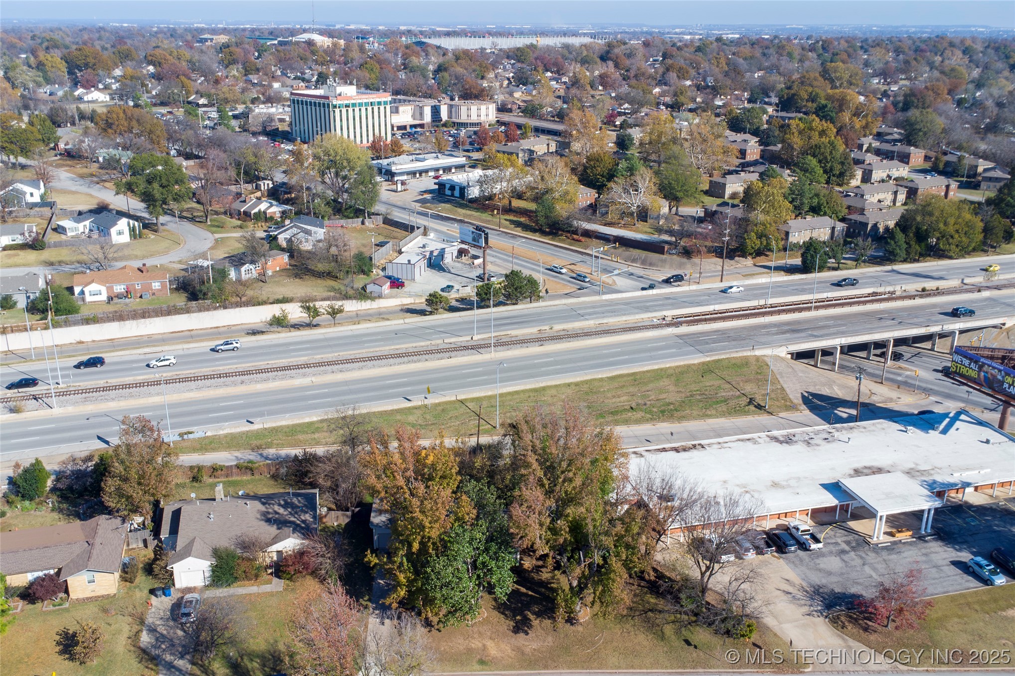 3185 E 26th Street Property Photo 42