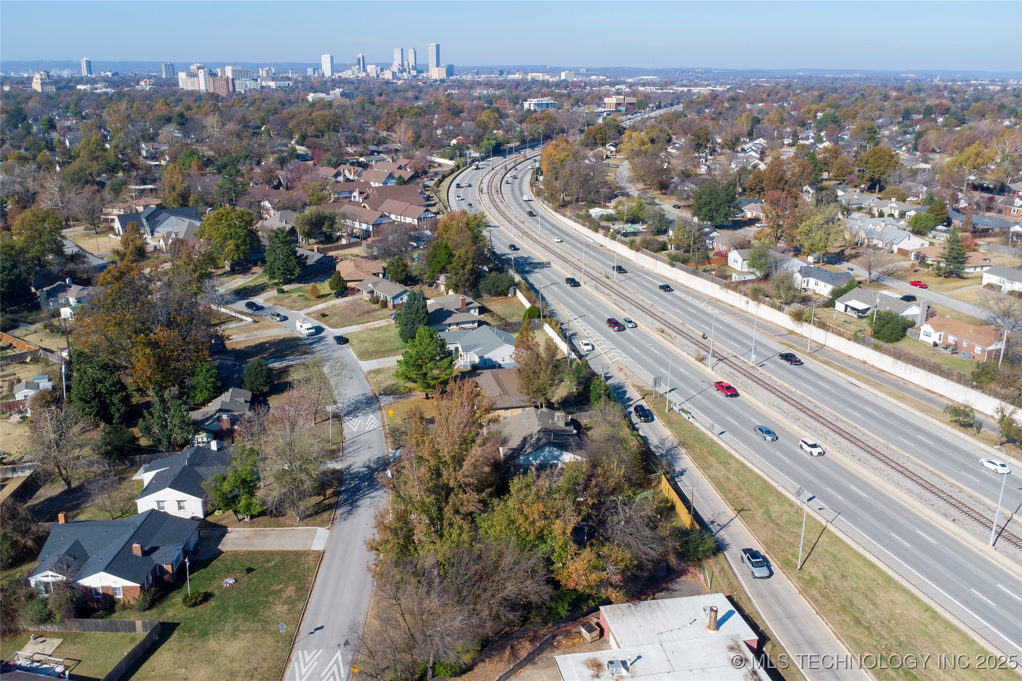 3185 E 26th Street Property Photo 43