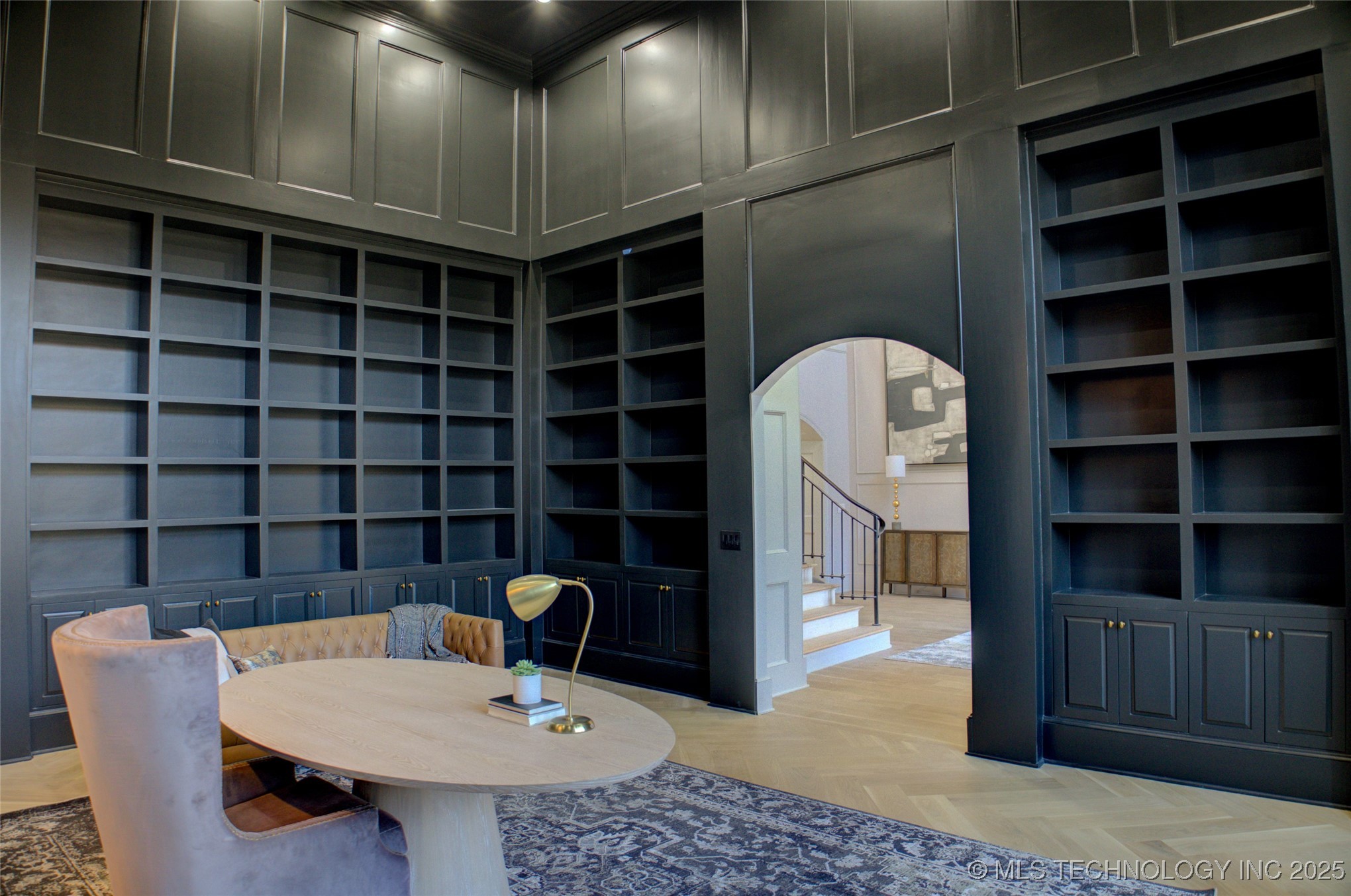 11147 S Quebec Avenue Property Photo 12