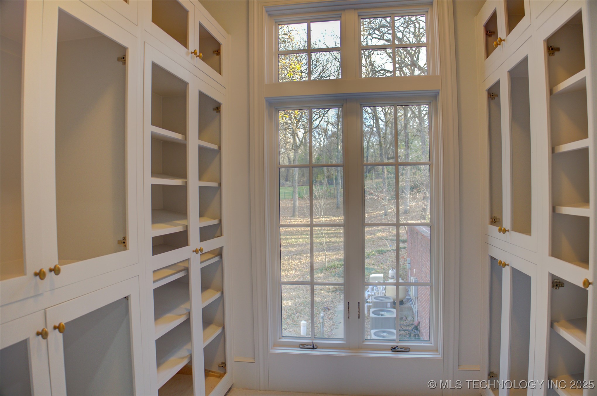 11147 S Quebec Avenue Property Photo 47