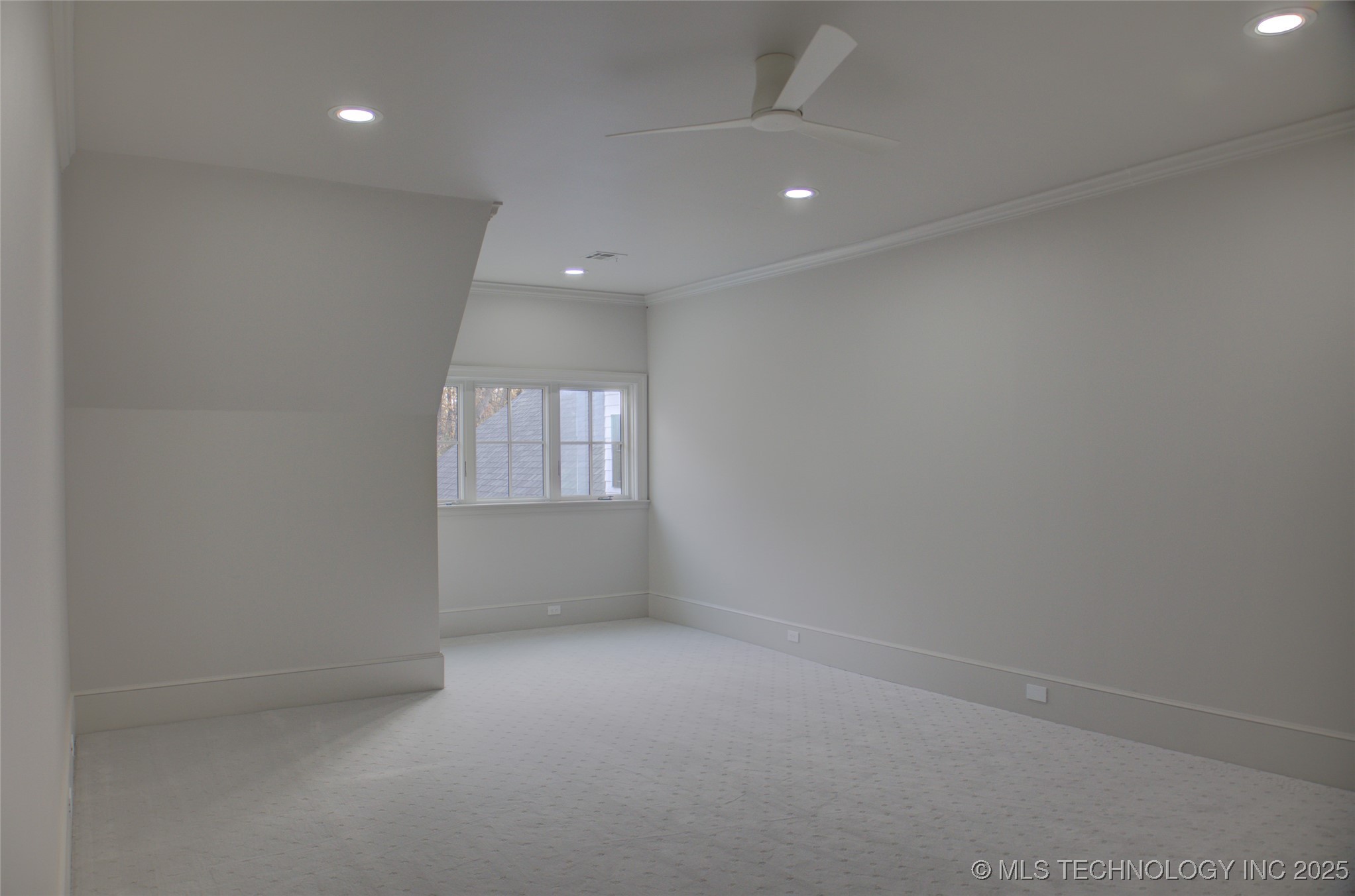 11147 S Quebec Avenue Property Photo 55