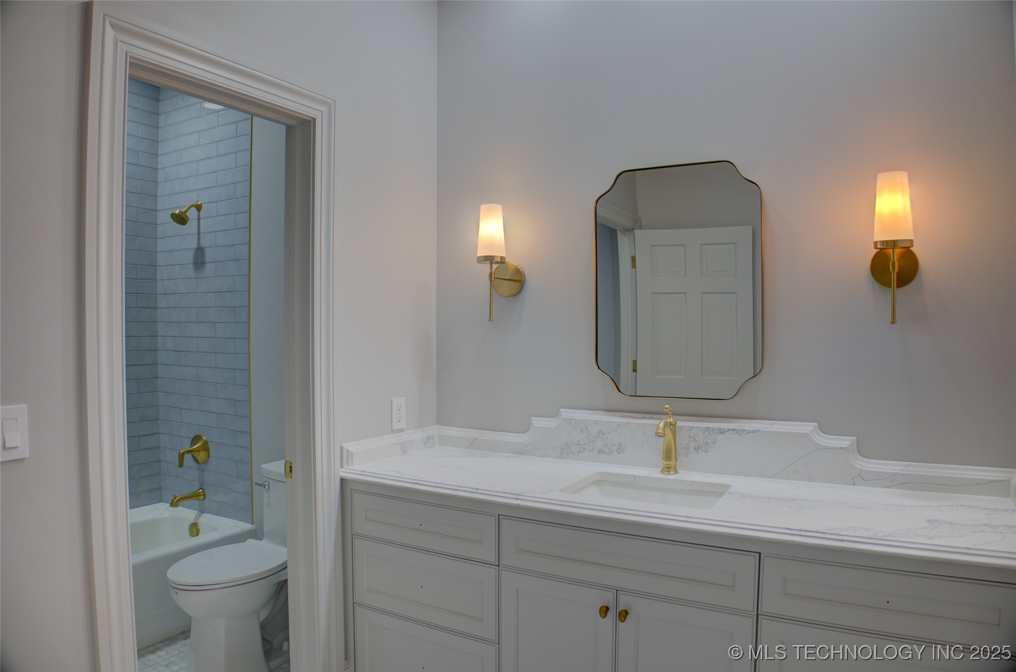 11147 S Quebec Avenue Property Photo 58