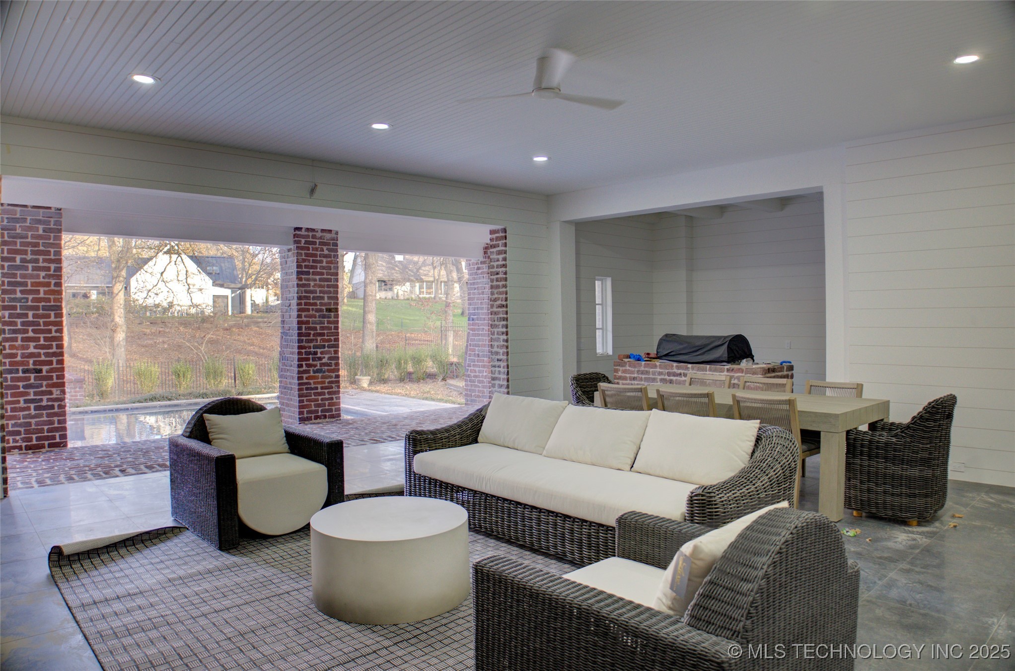 11147 S Quebec Avenue Property Photo 60