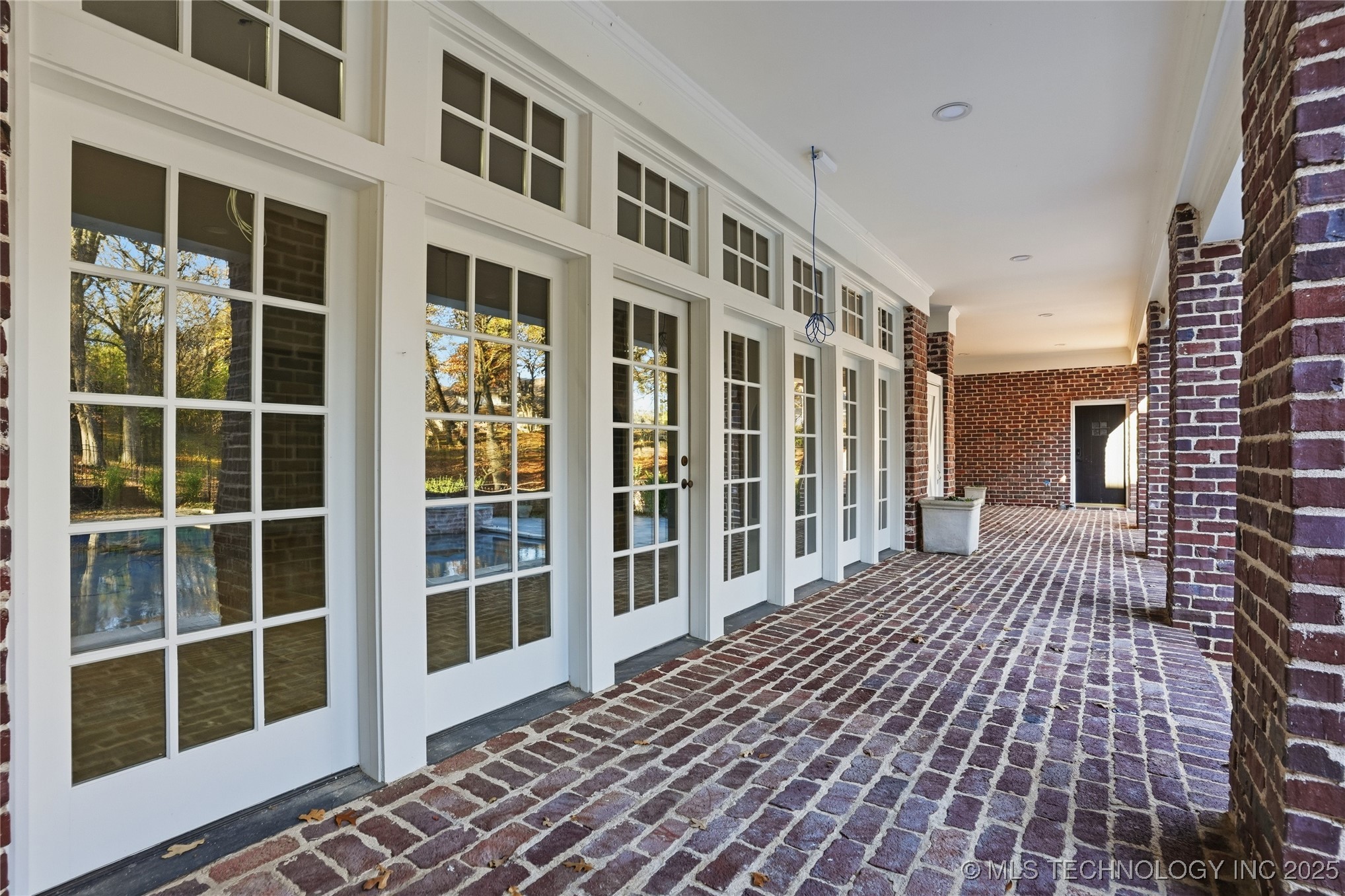 11147 S Quebec Avenue Property Photo 72