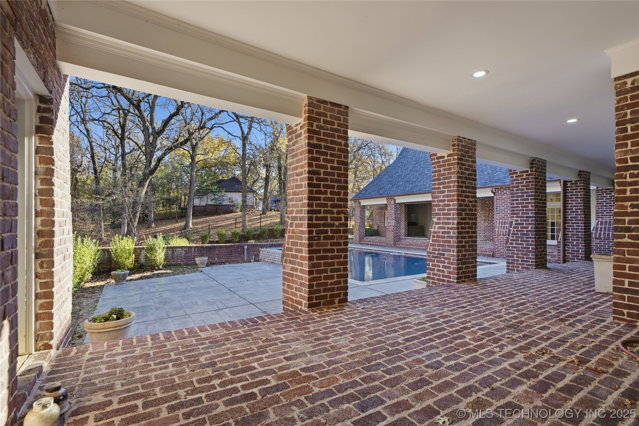 11147 S Quebec Avenue Property Photo 73