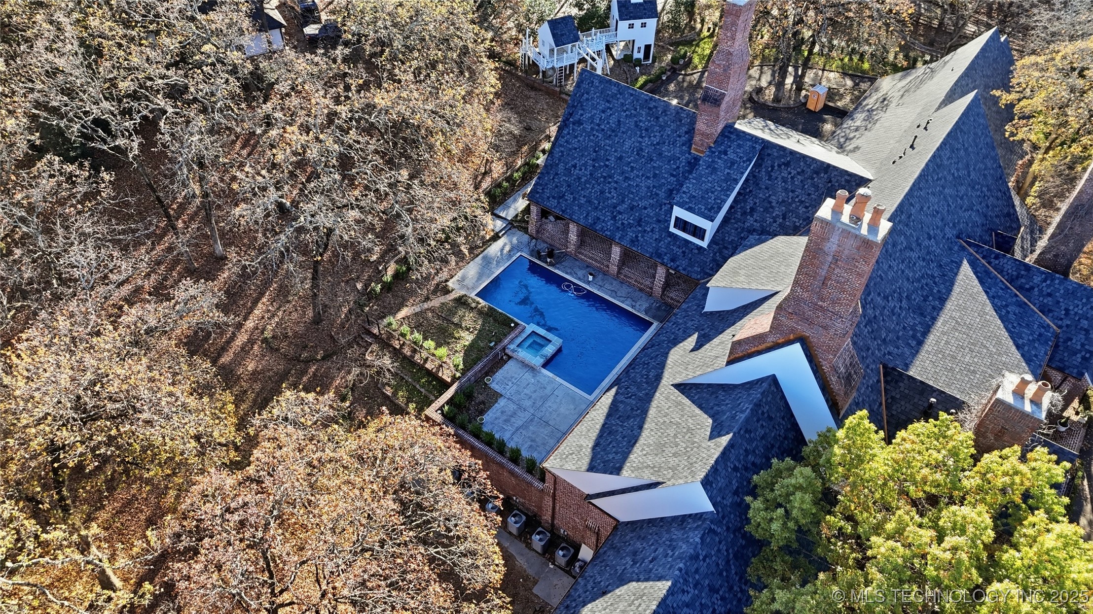 11147 S Quebec Avenue Property Photo 92